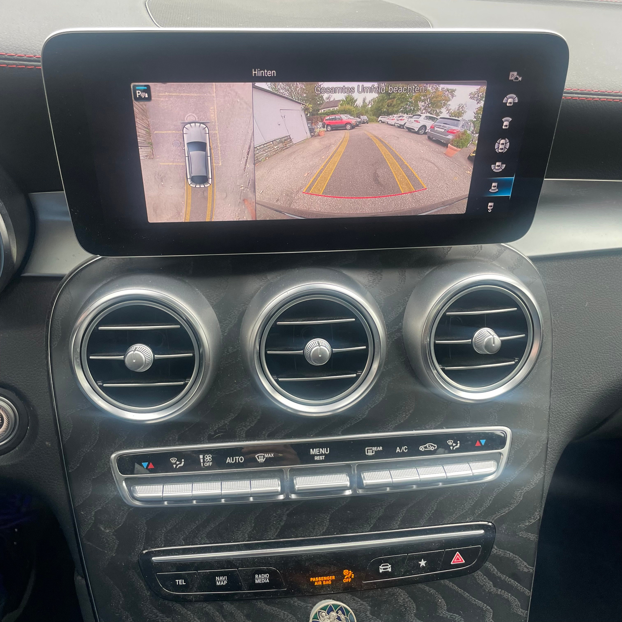 listing desktop thumbnail image 11