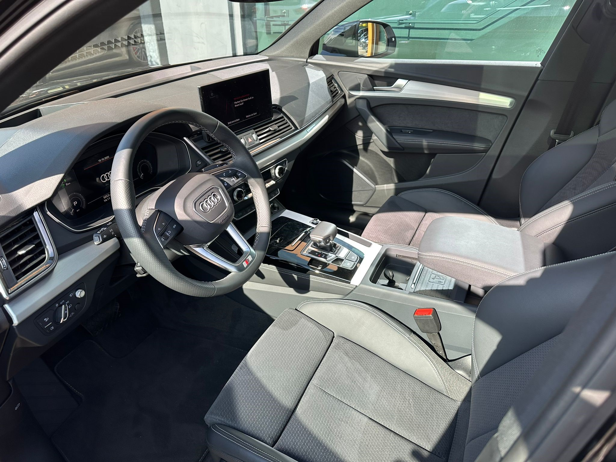 listing desktop thumbnail image 8