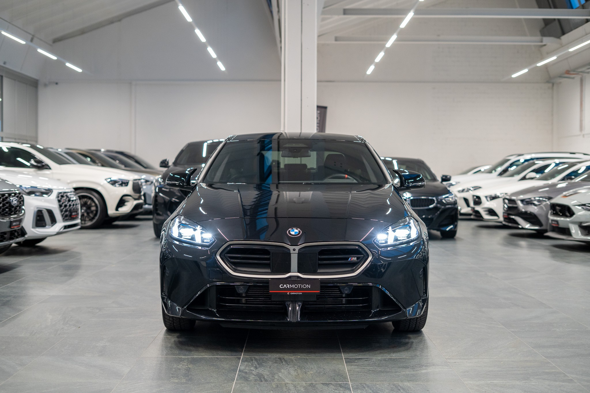 listing desktop thumbnail image 1