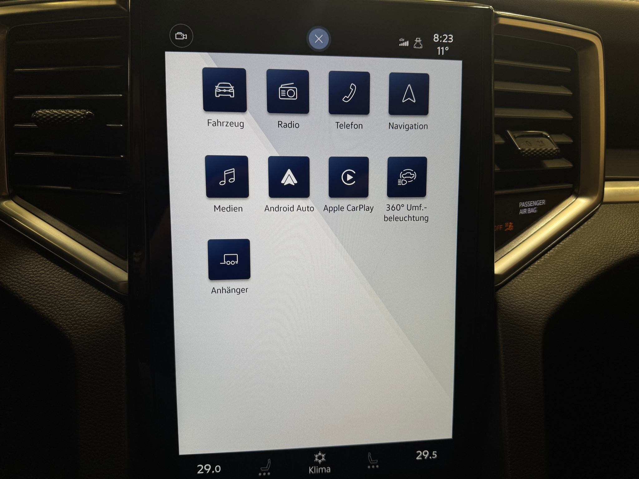 listing desktop thumbnail image 15