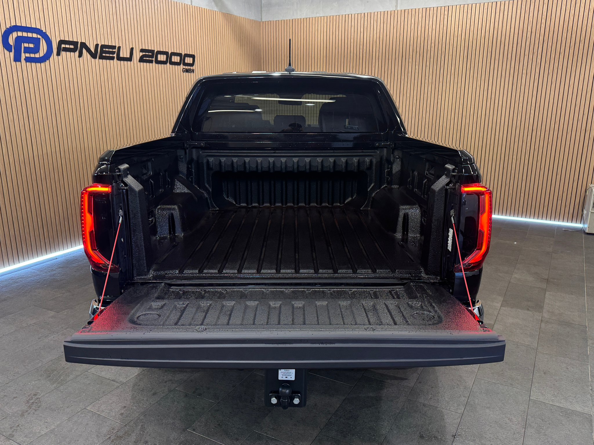 listing desktop thumbnail image 27