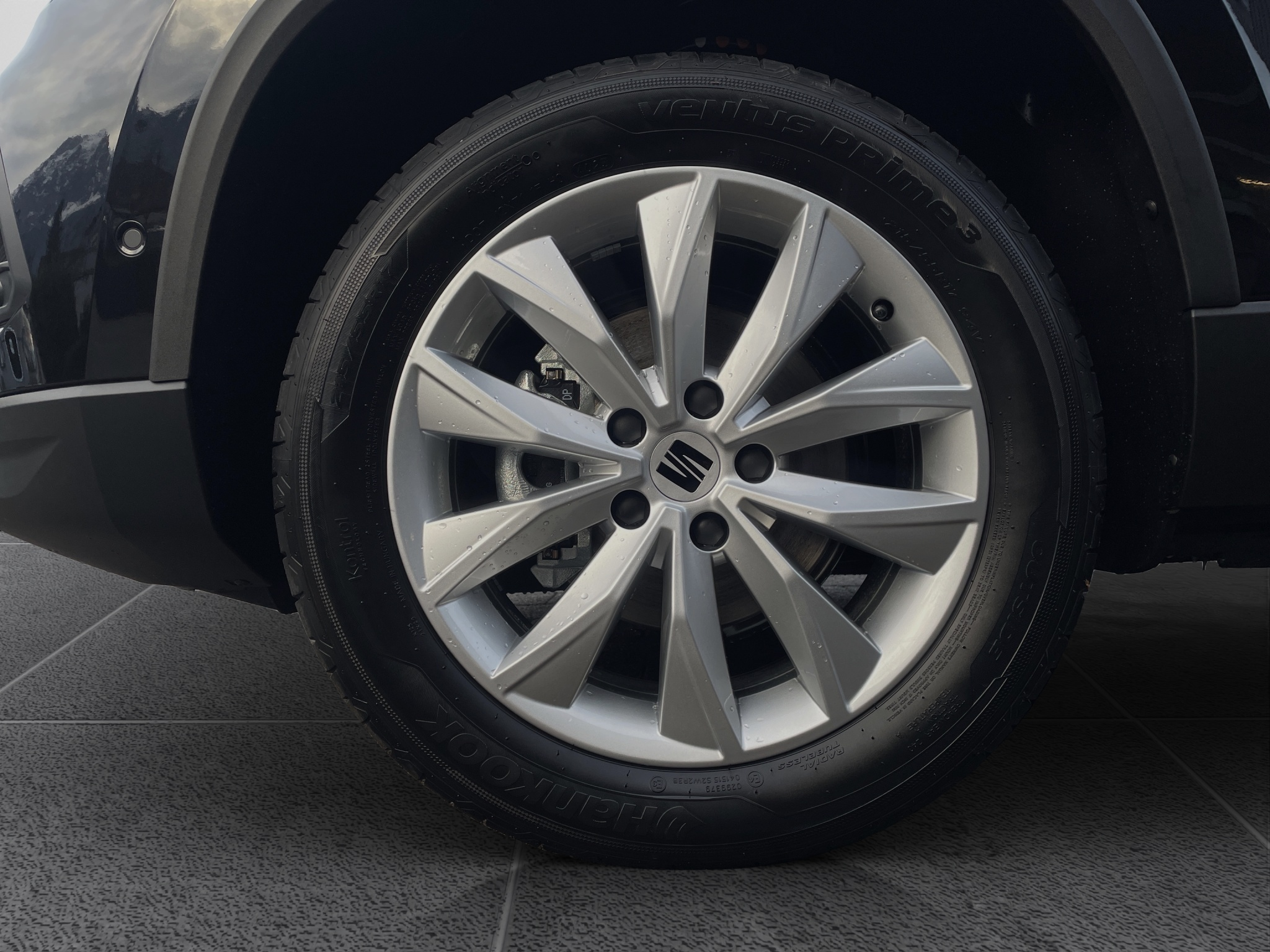 listing desktop thumbnail image 19