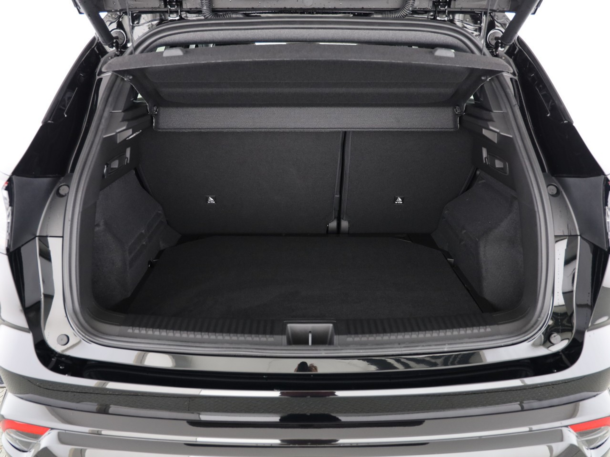 listing desktop thumbnail image 8