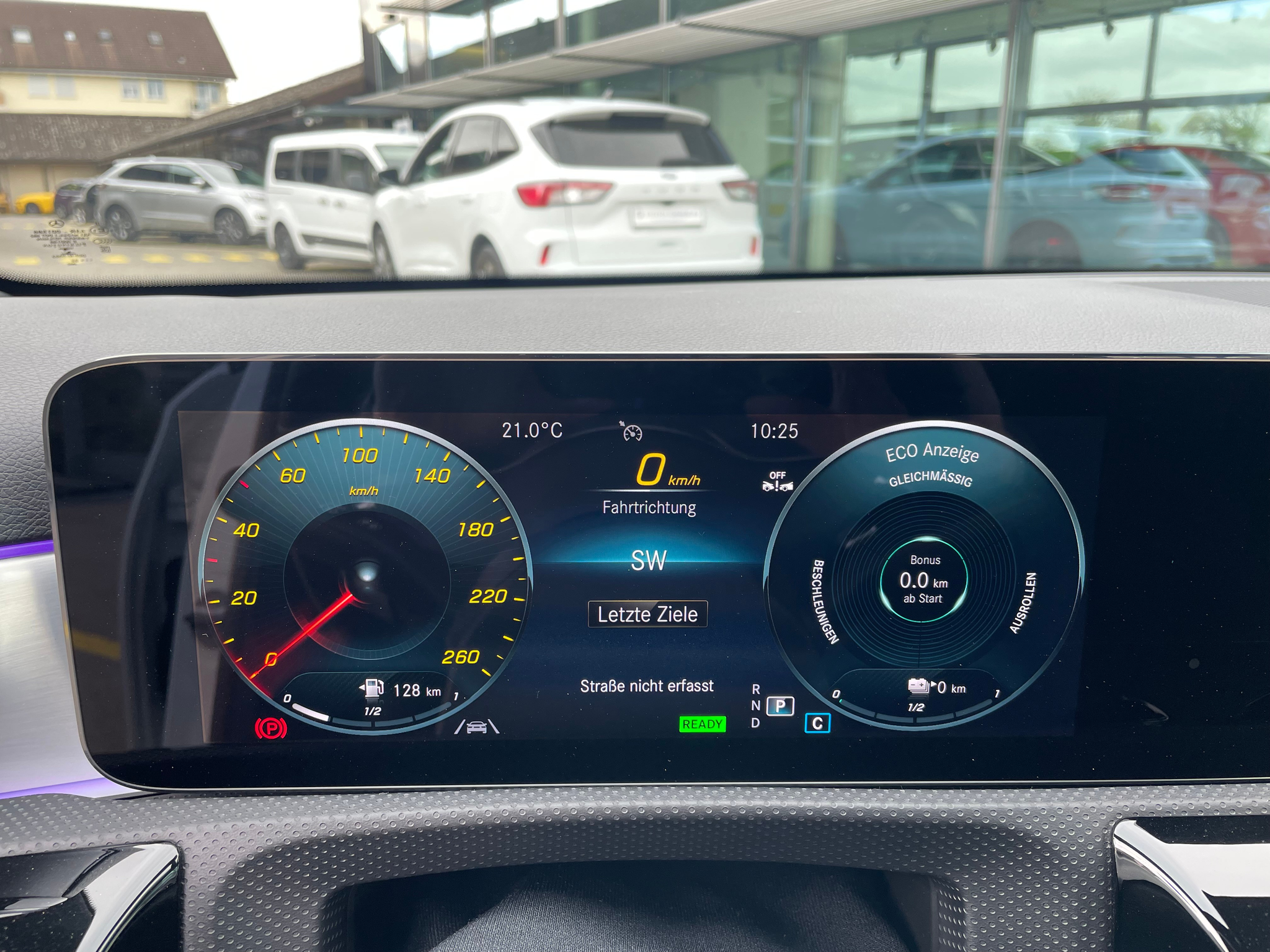 listing desktop thumbnail image 17