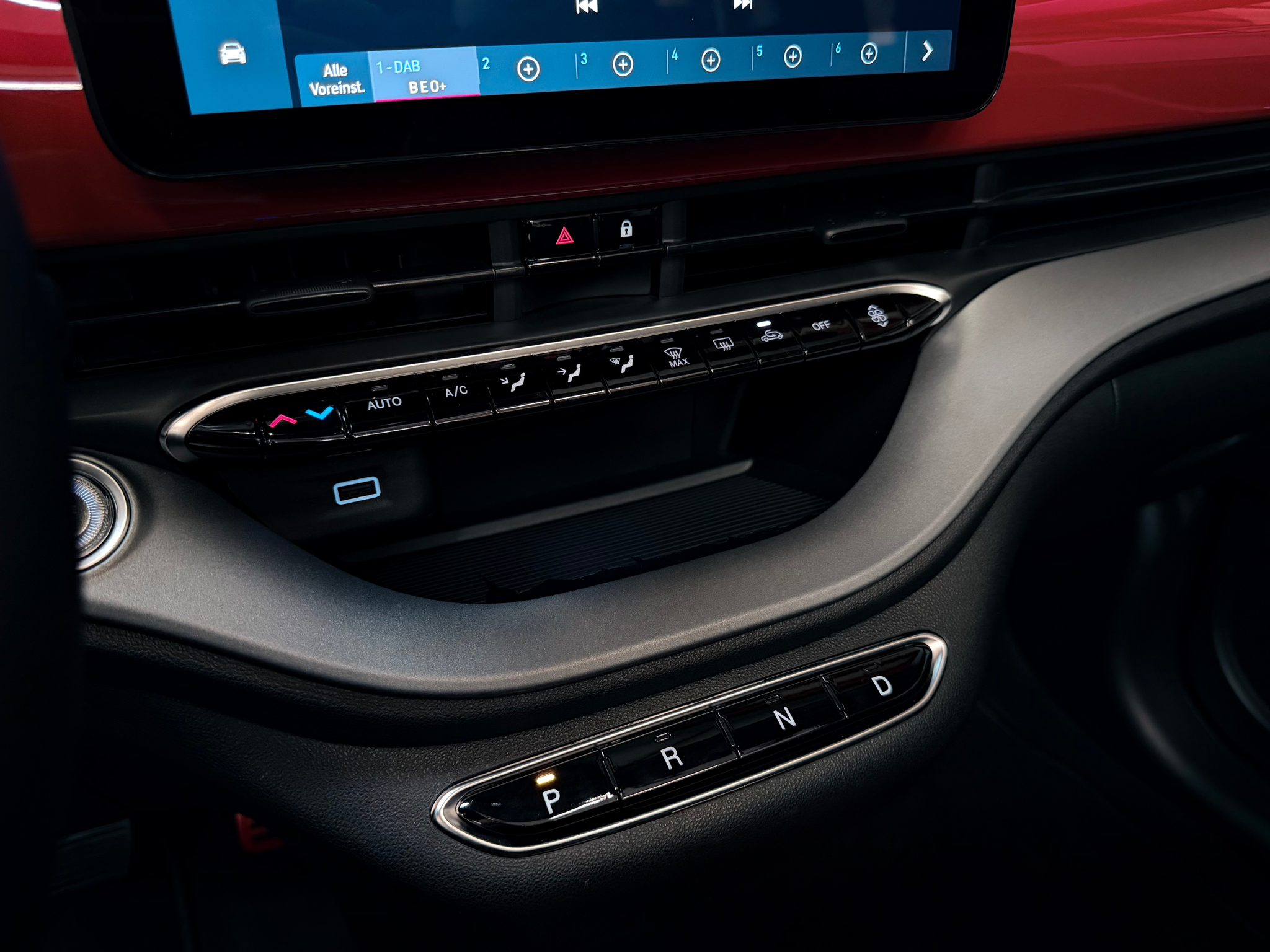 listing desktop thumbnail image 19