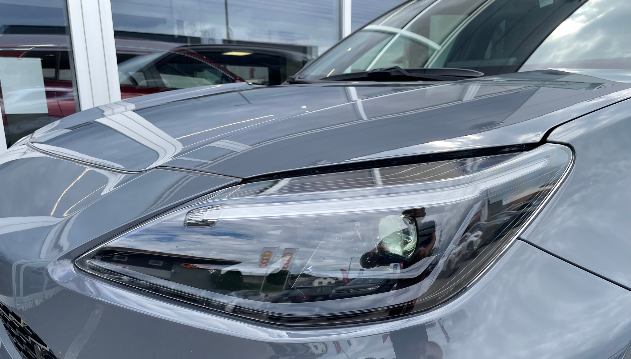 listing desktop thumbnail image 7