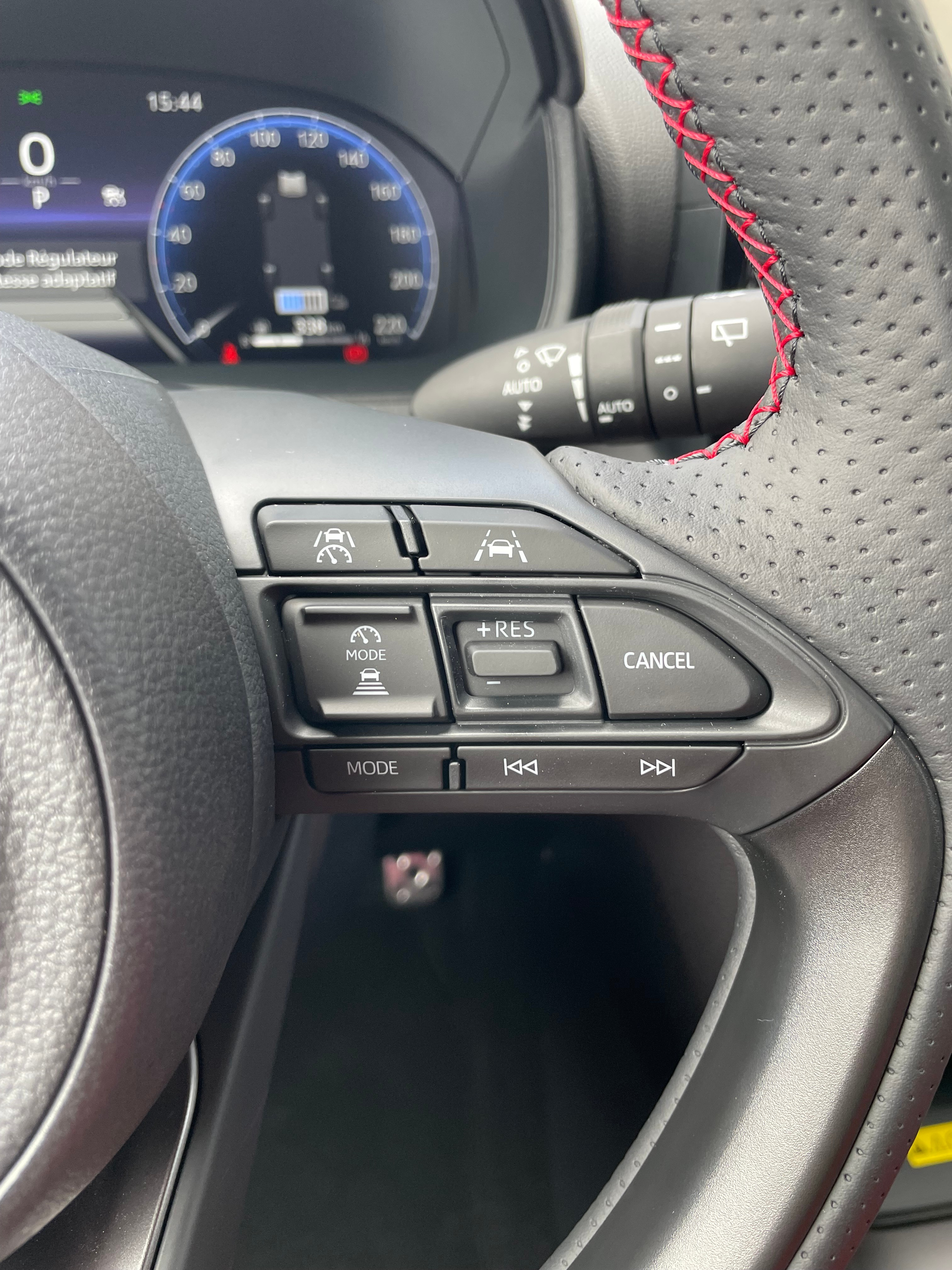 listing desktop thumbnail image 14