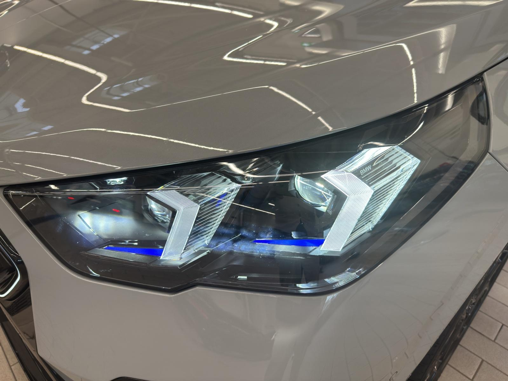 listing desktop thumbnail image 19