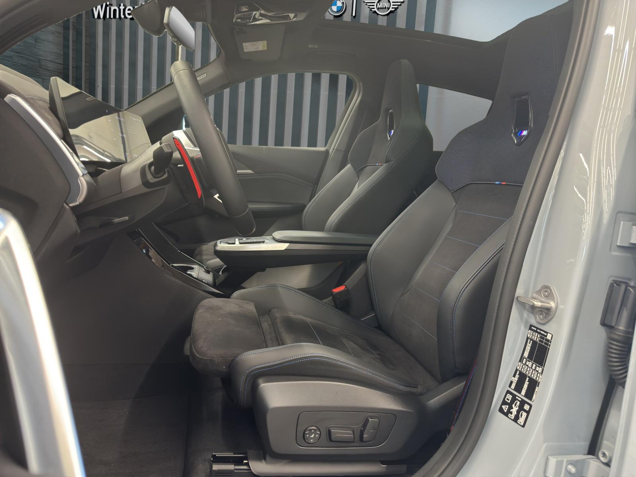 listing desktop thumbnail image 13