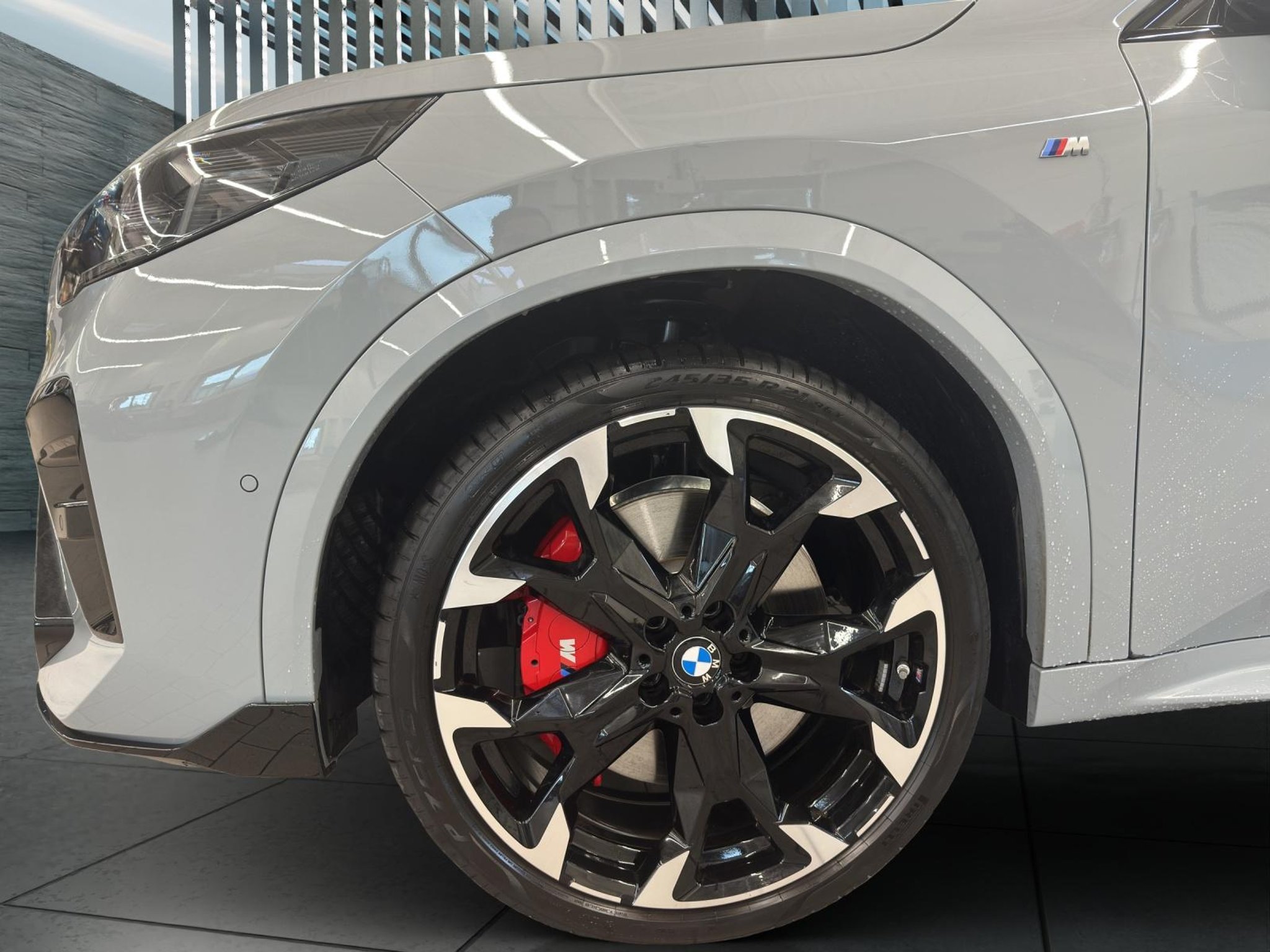 listing desktop thumbnail image 8