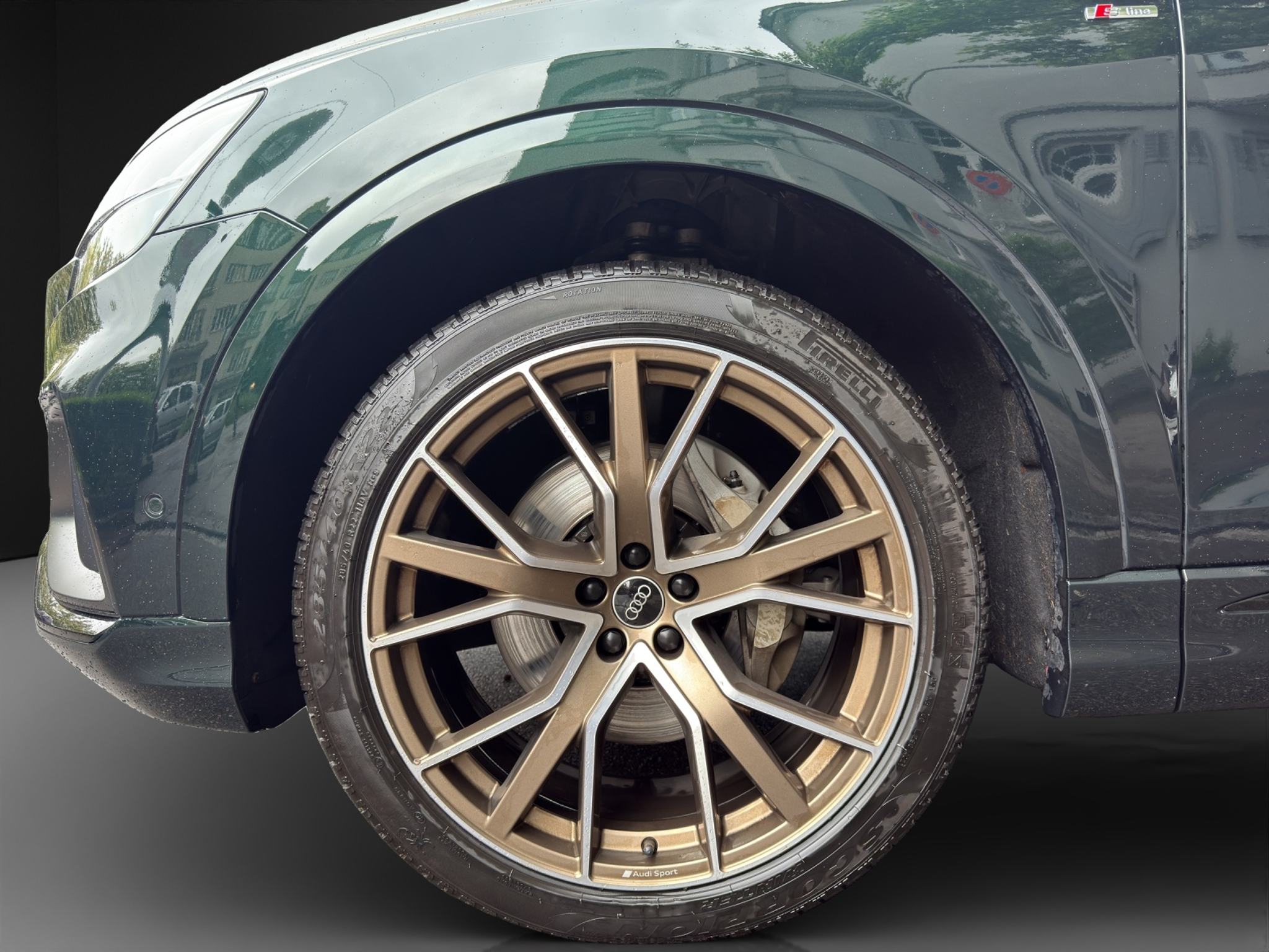 listing desktop thumbnail image 7