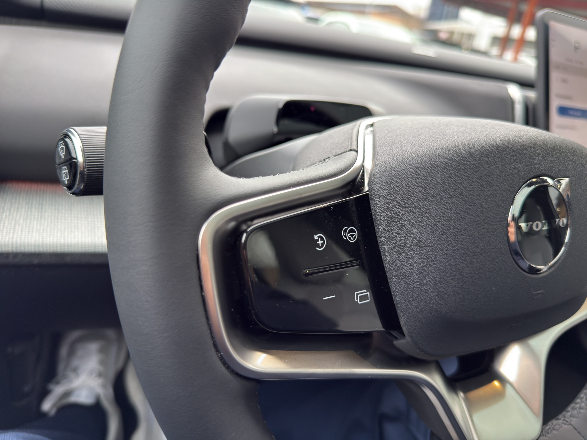 listing desktop thumbnail image 21