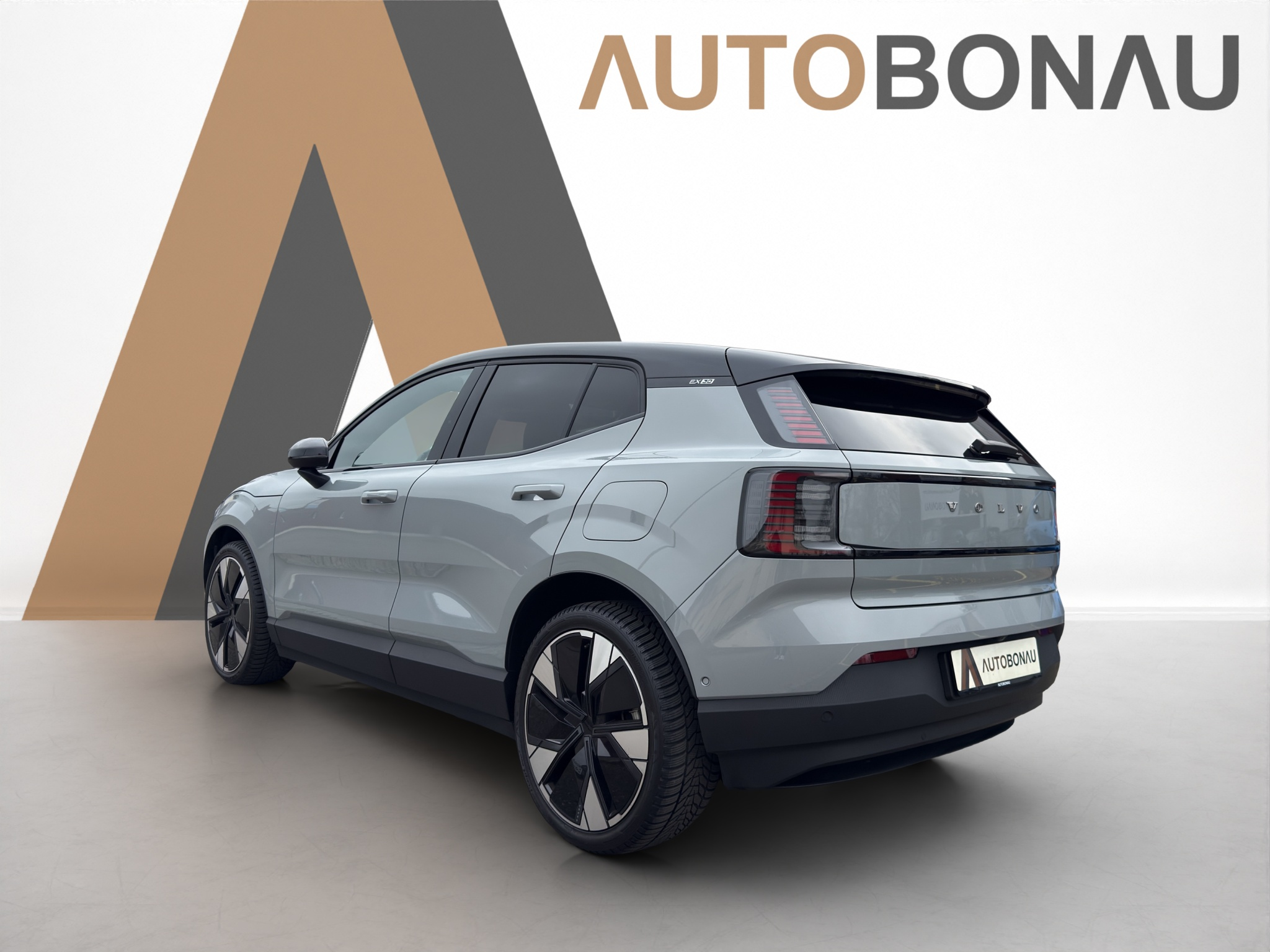 listing desktop thumbnail image 2