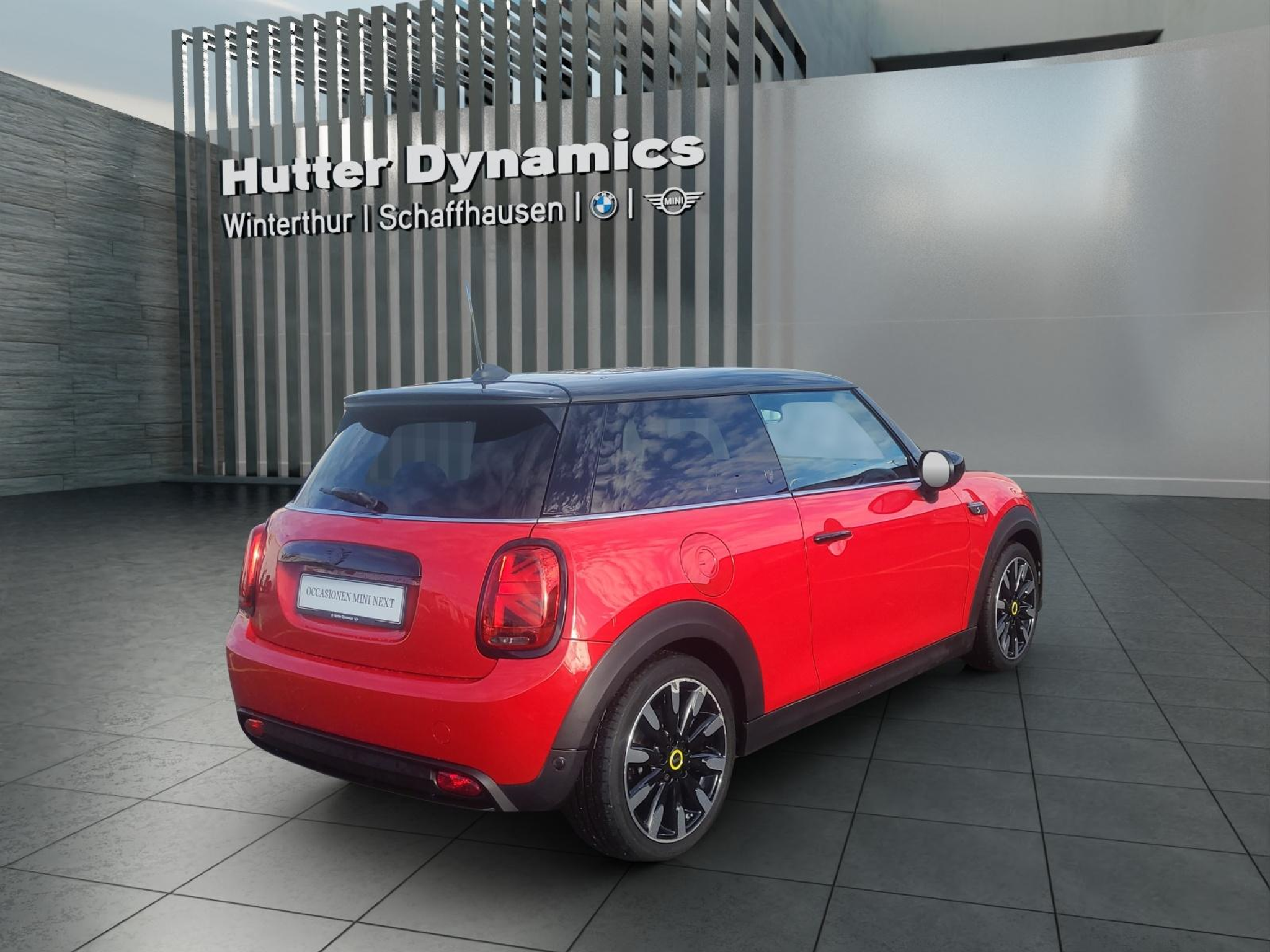 listing desktop thumbnail image 5