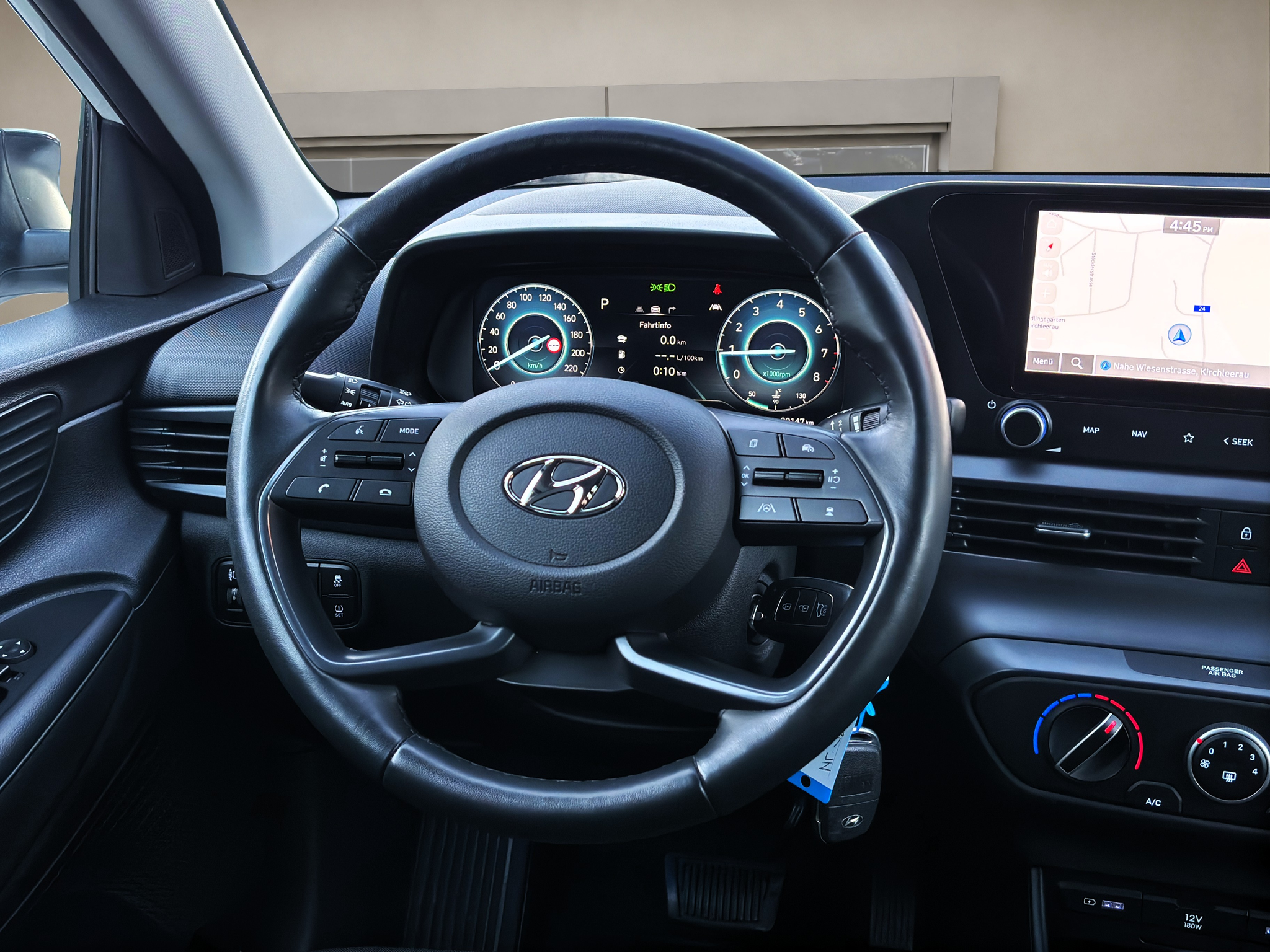 listing desktop thumbnail image 13