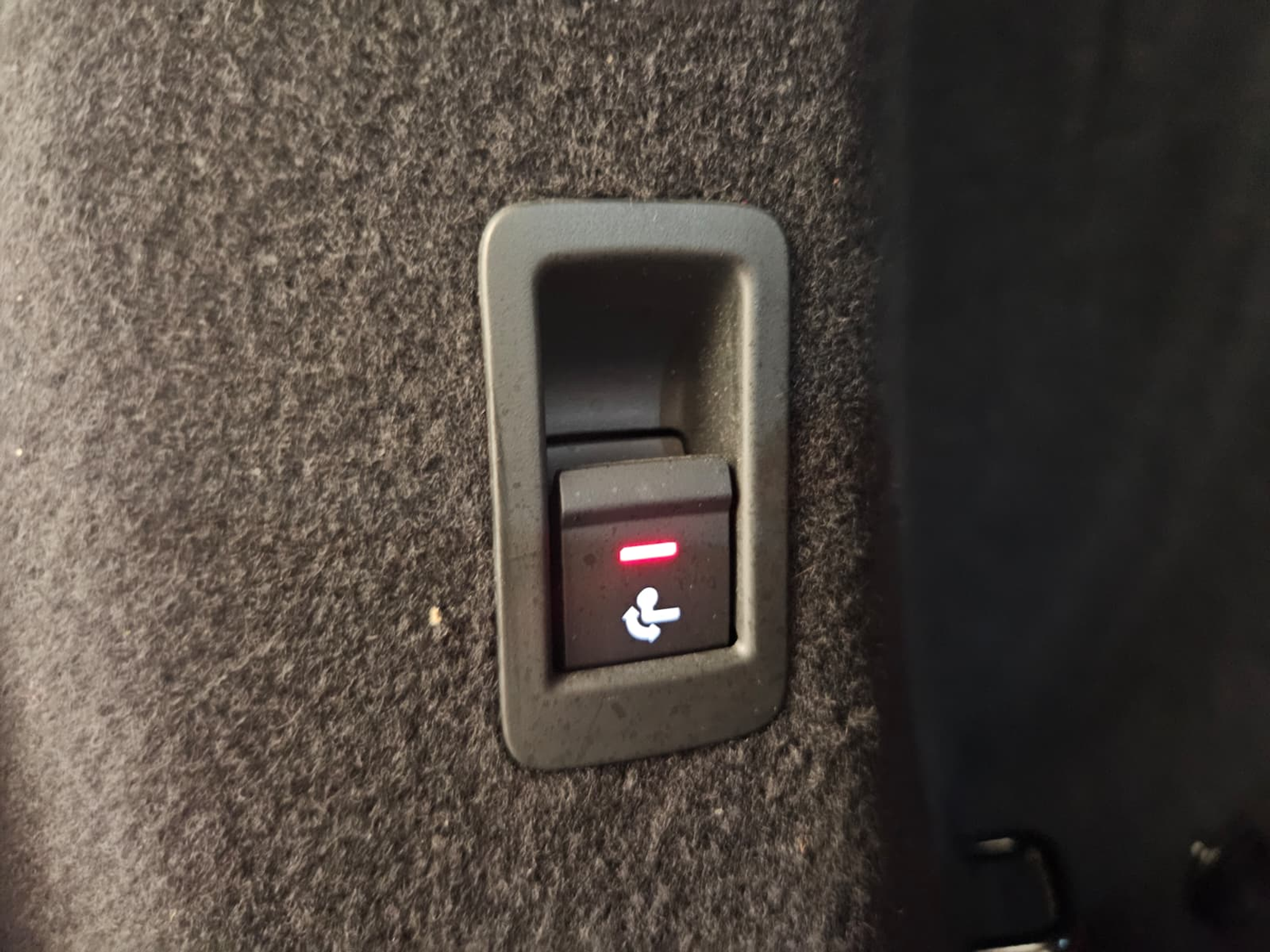 listing desktop thumbnail image 16