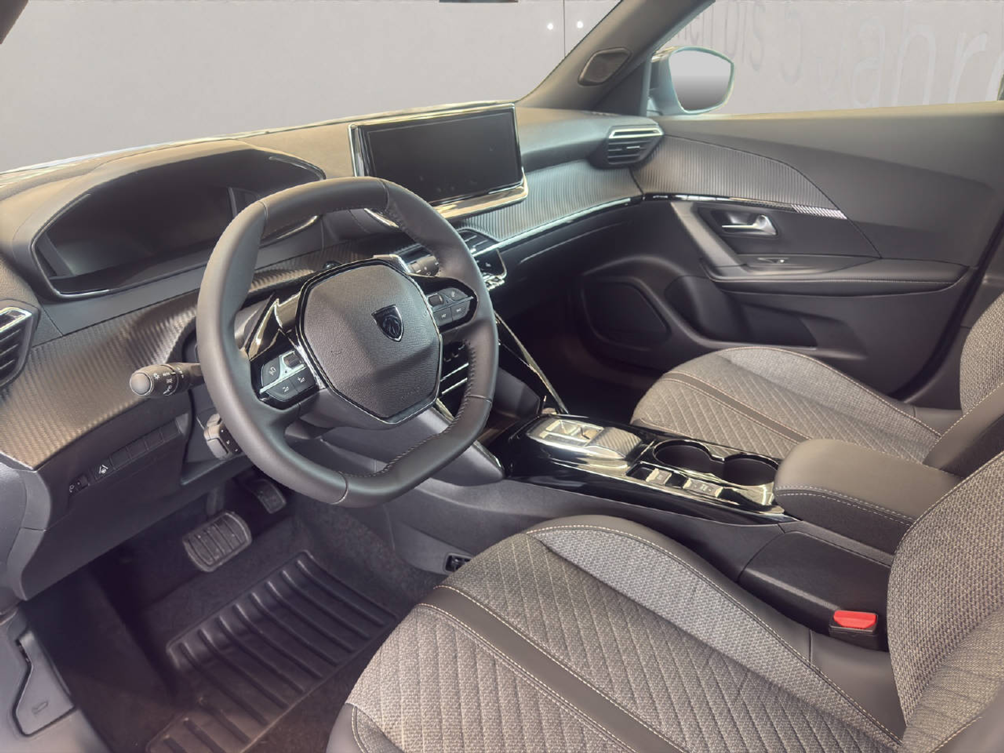 listing desktop thumbnail image 6