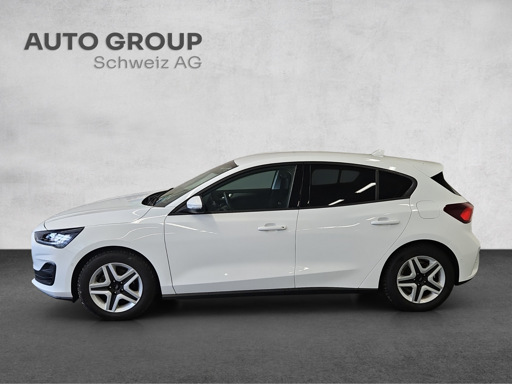 listing desktop thumbnail image 2