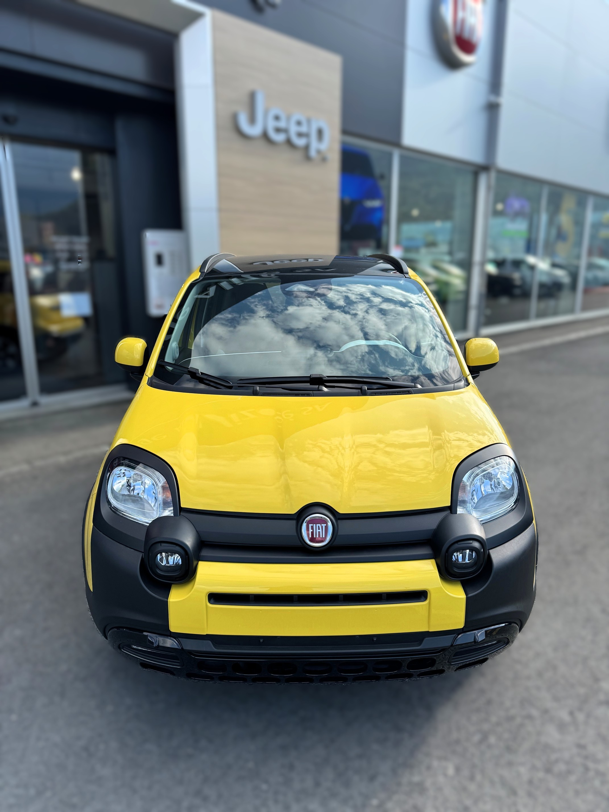 listing desktop thumbnail image 7