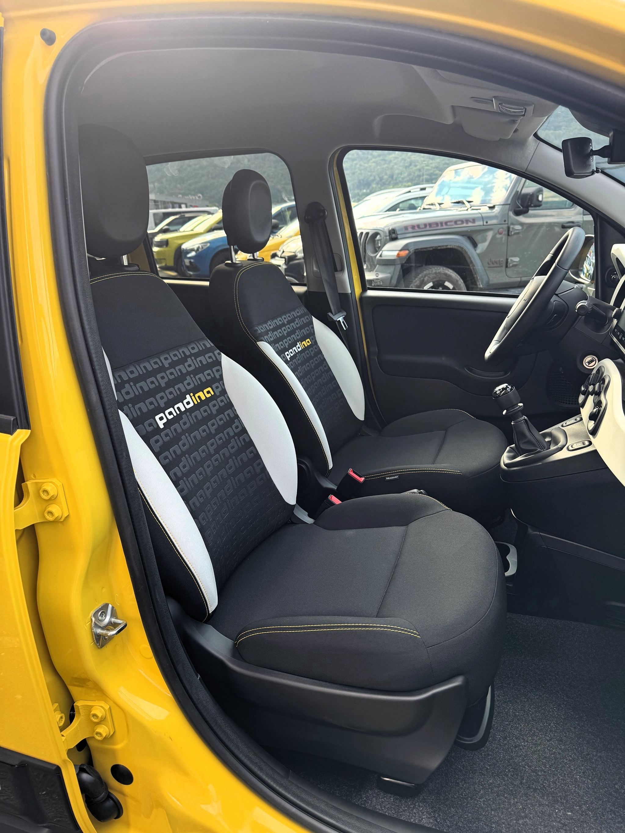 listing desktop thumbnail image 13