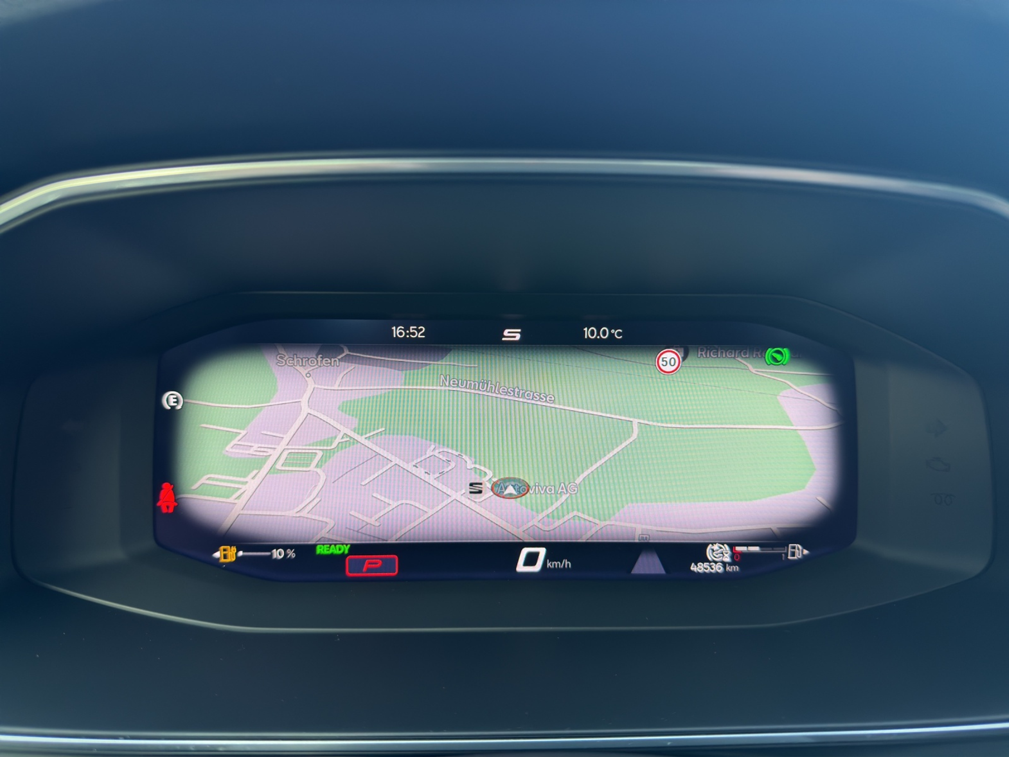 listing desktop thumbnail image 6