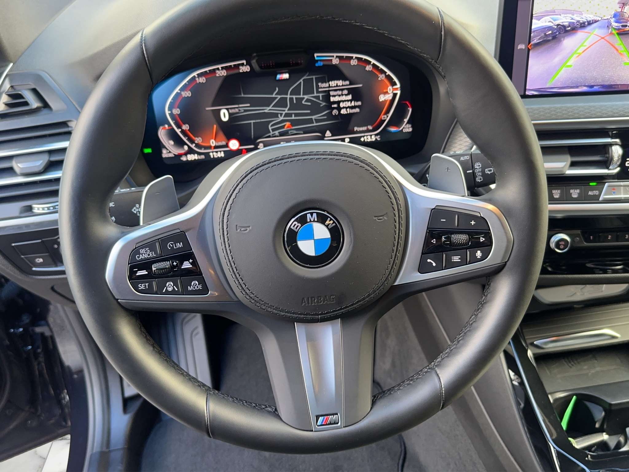 listing desktop thumbnail image 14