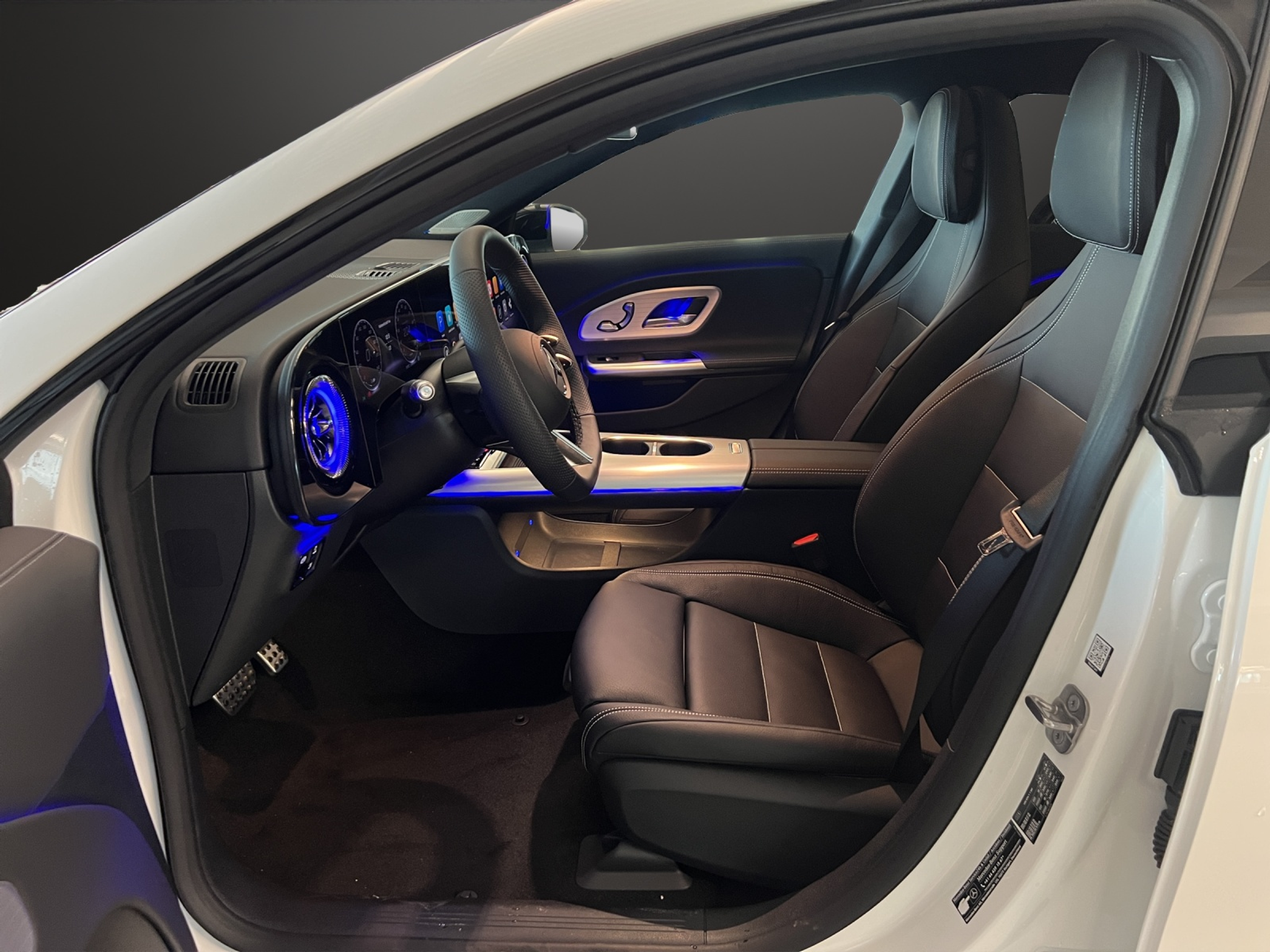 listing desktop thumbnail image 8