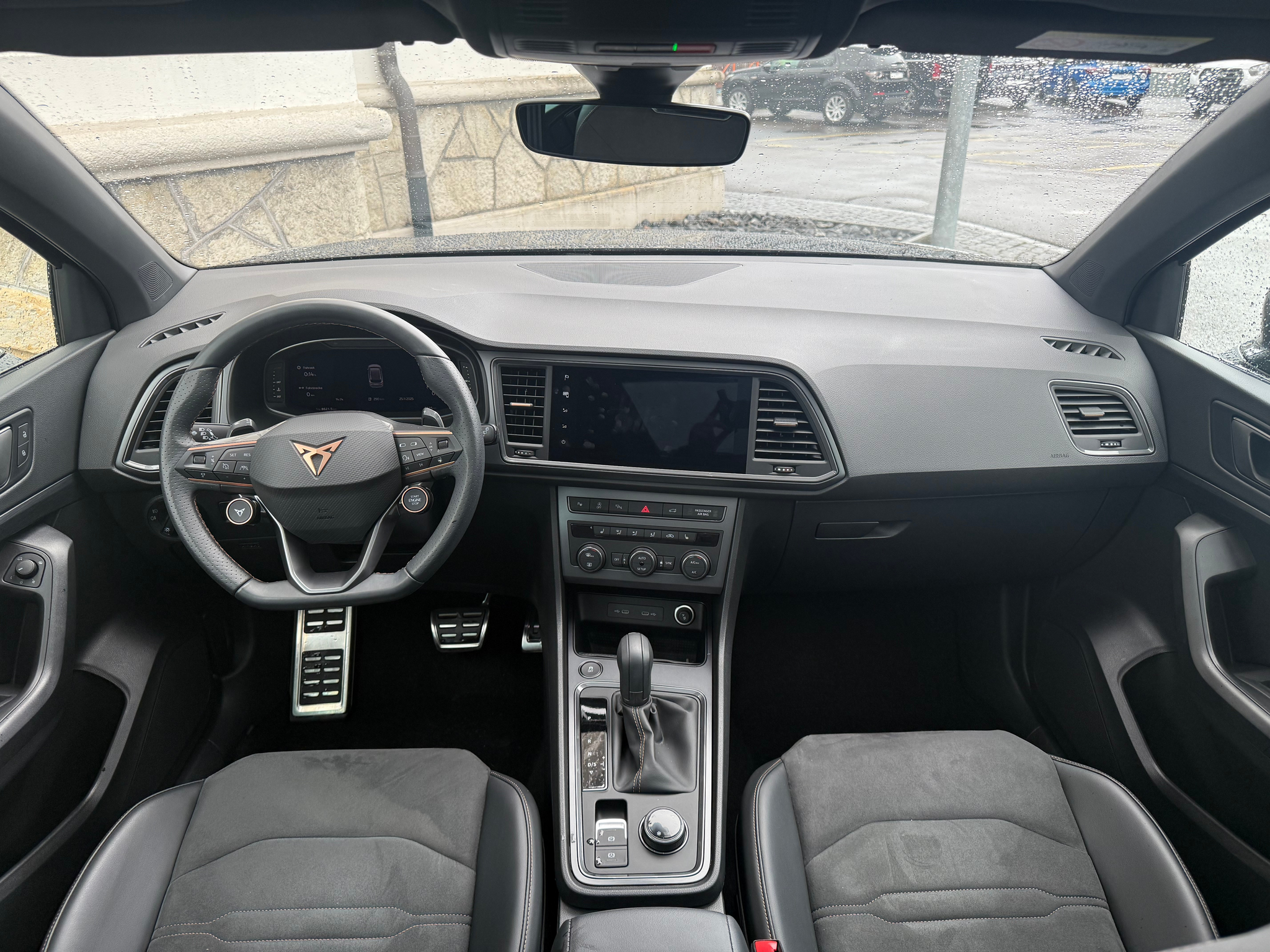 listing desktop thumbnail image 11