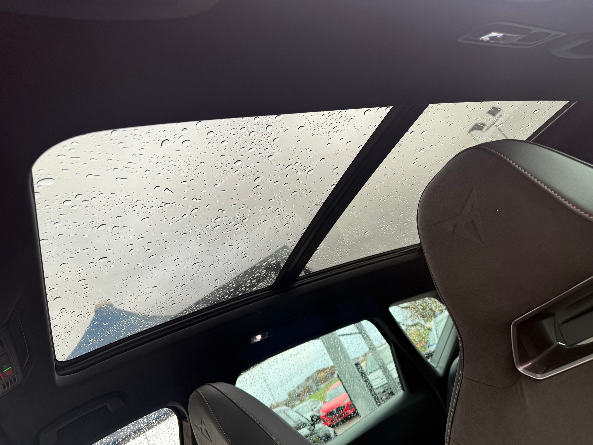 listing desktop thumbnail image 10