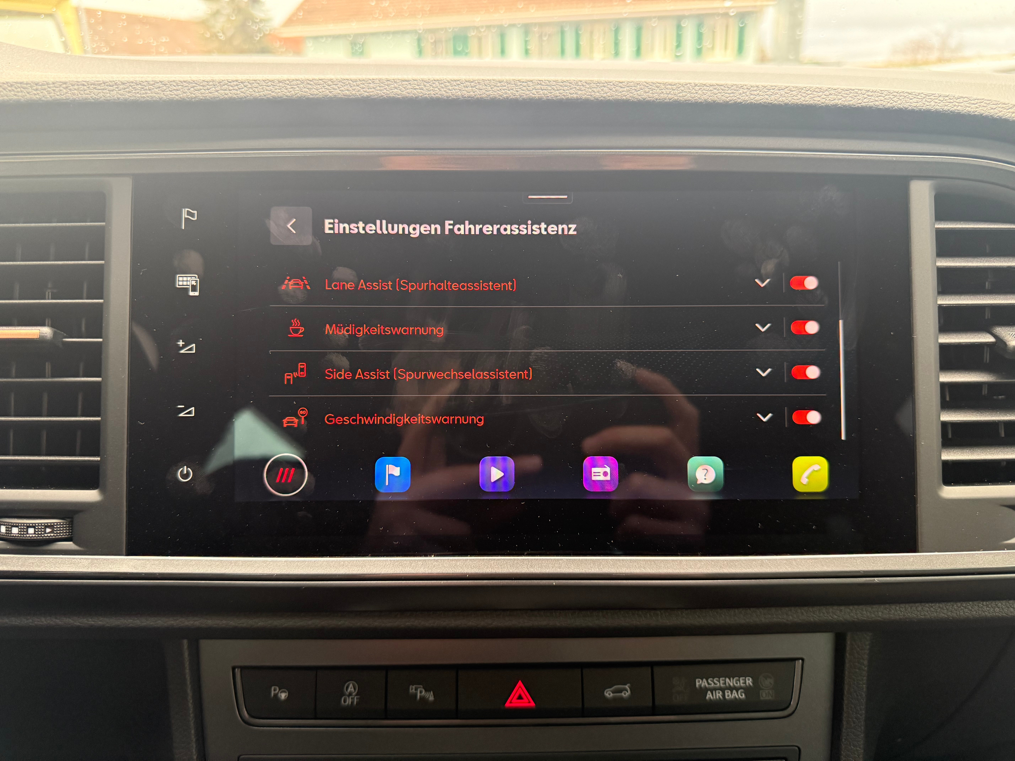 listing desktop thumbnail image 16