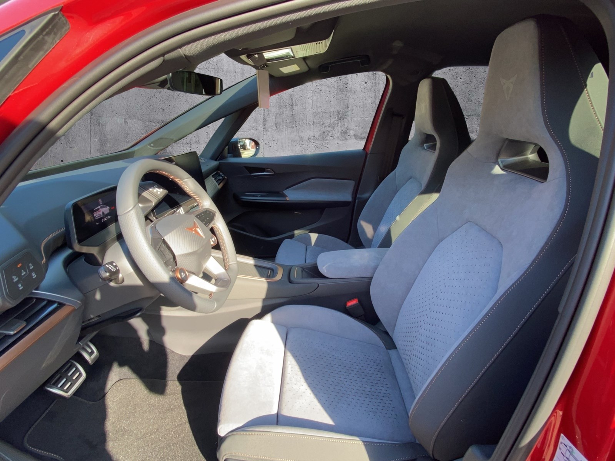 listing desktop thumbnail image 9