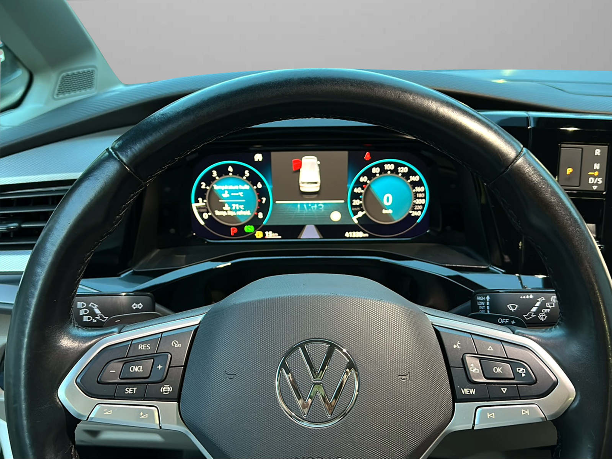 listing desktop thumbnail image 13