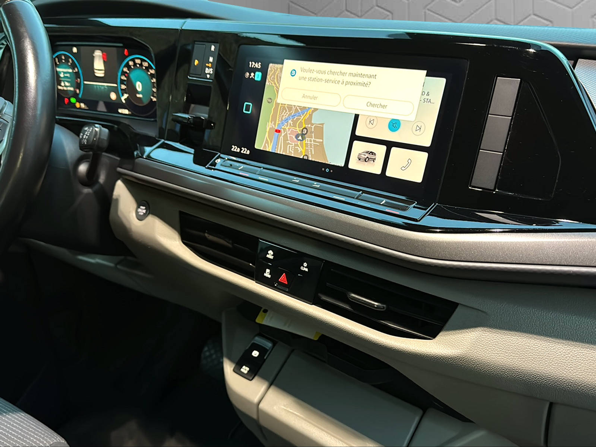 listing desktop thumbnail image 14