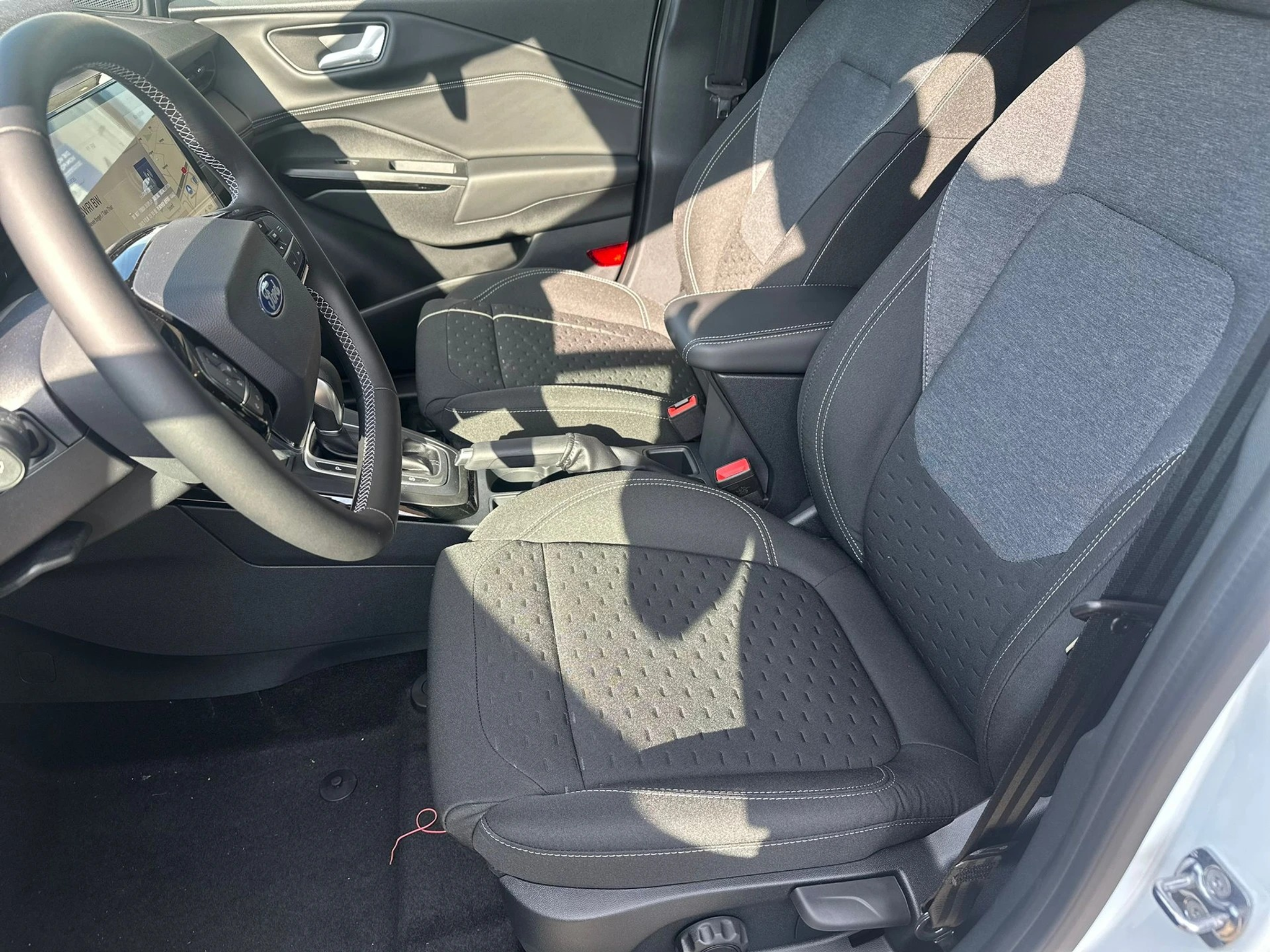 listing desktop thumbnail image 8