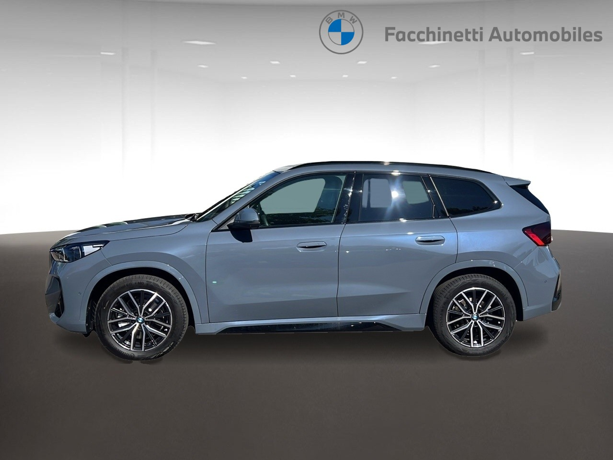 listing desktop thumbnail image 1