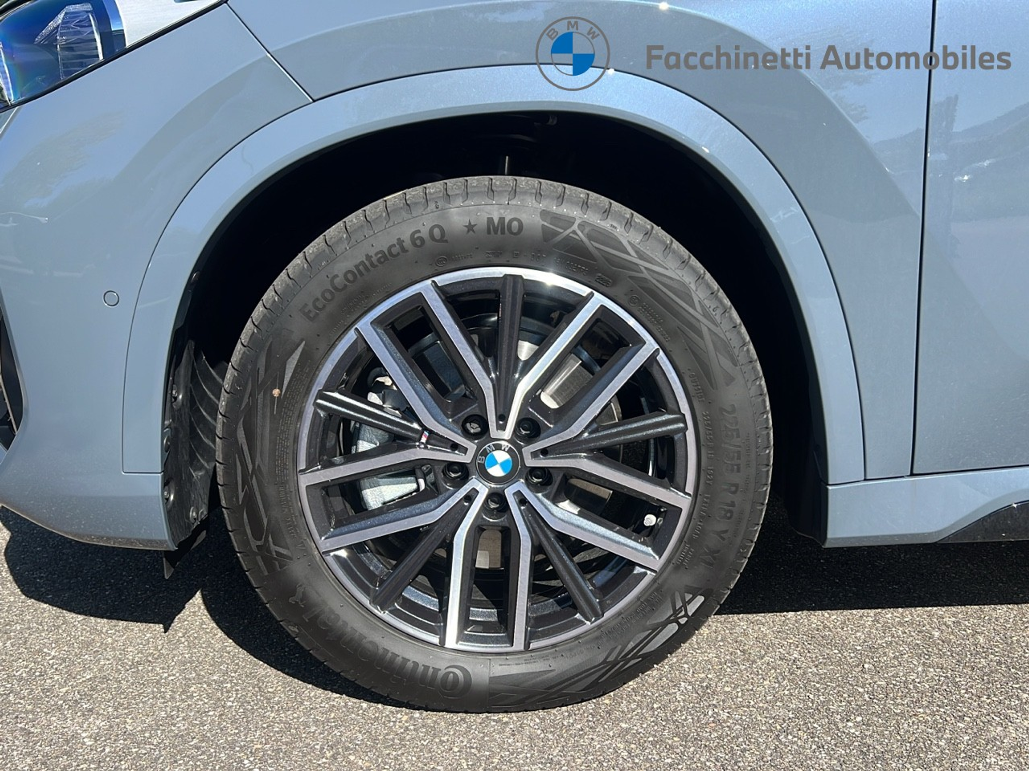 listing desktop thumbnail image 8