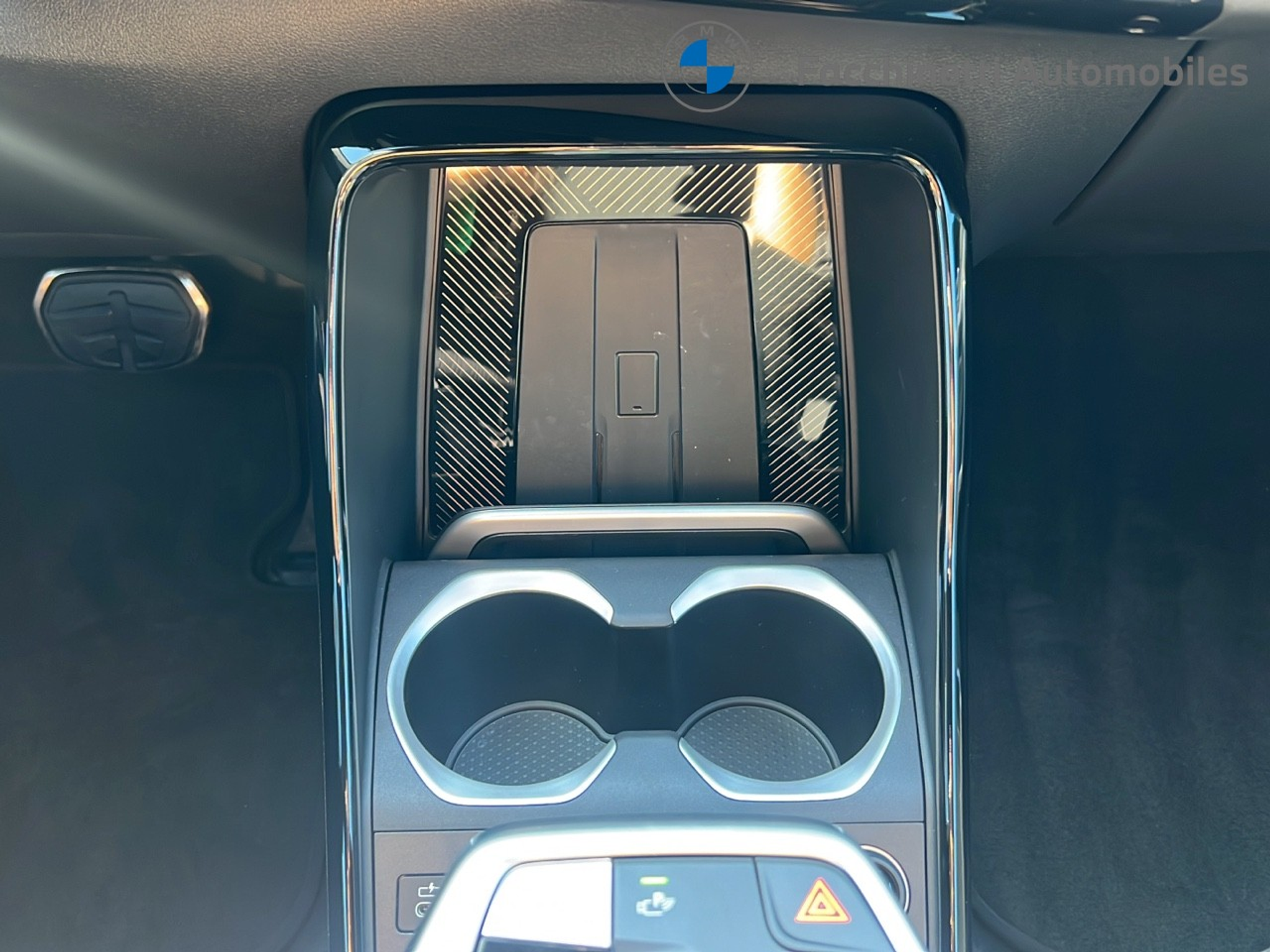 listing desktop thumbnail image 24