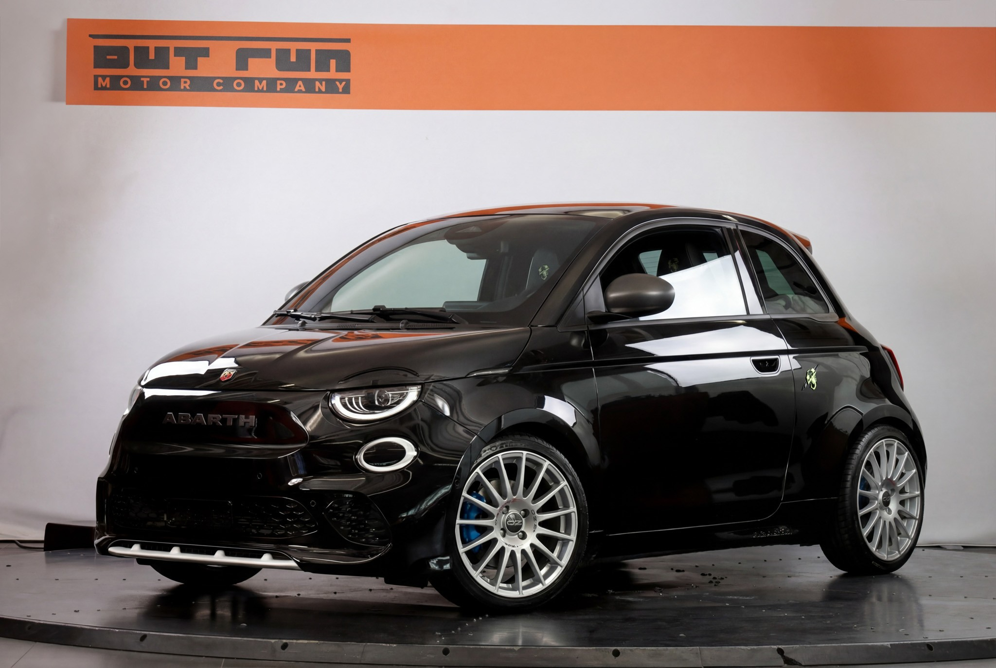 listing desktop thumbnail image 4