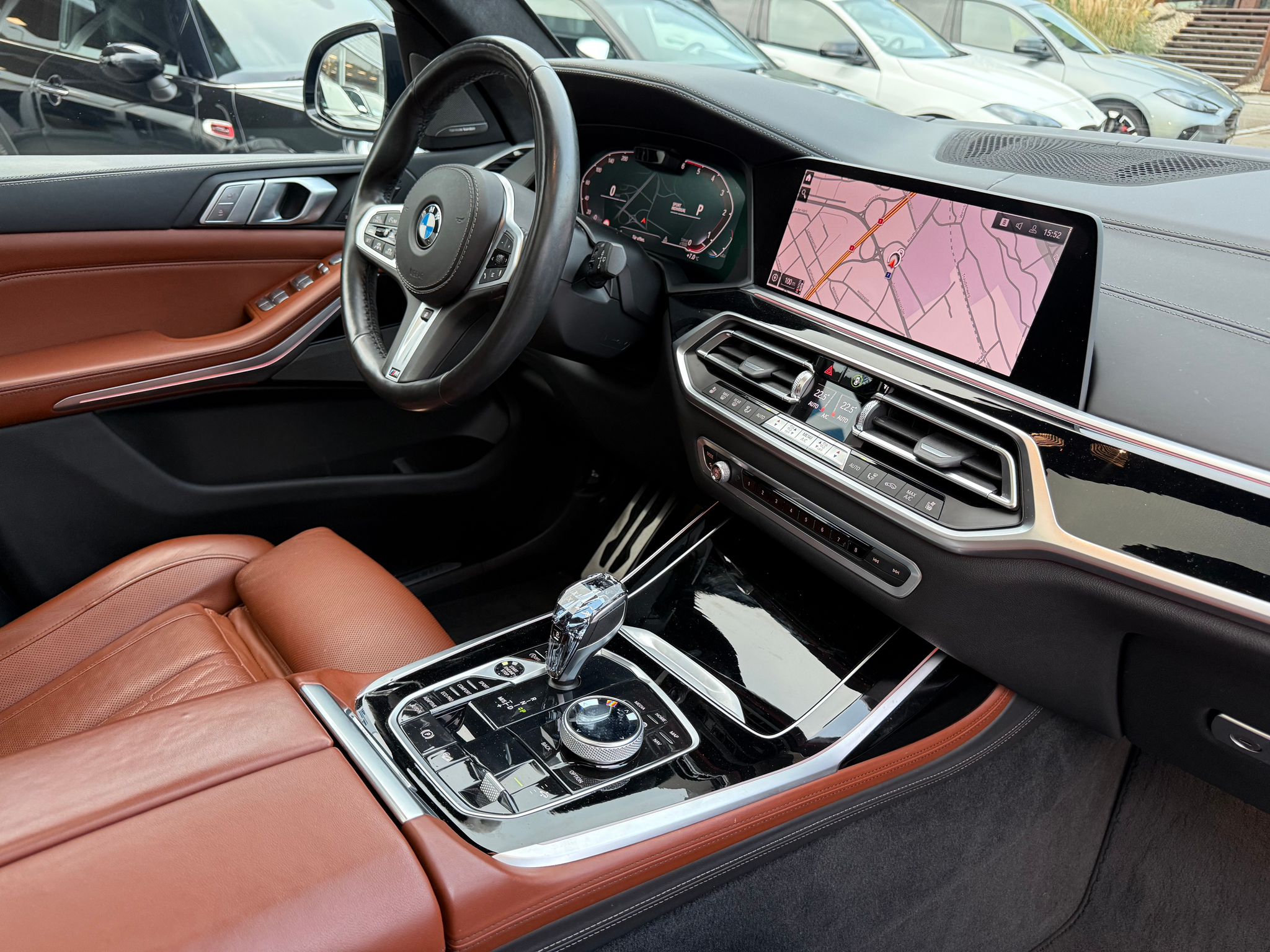 listing desktop thumbnail image 24