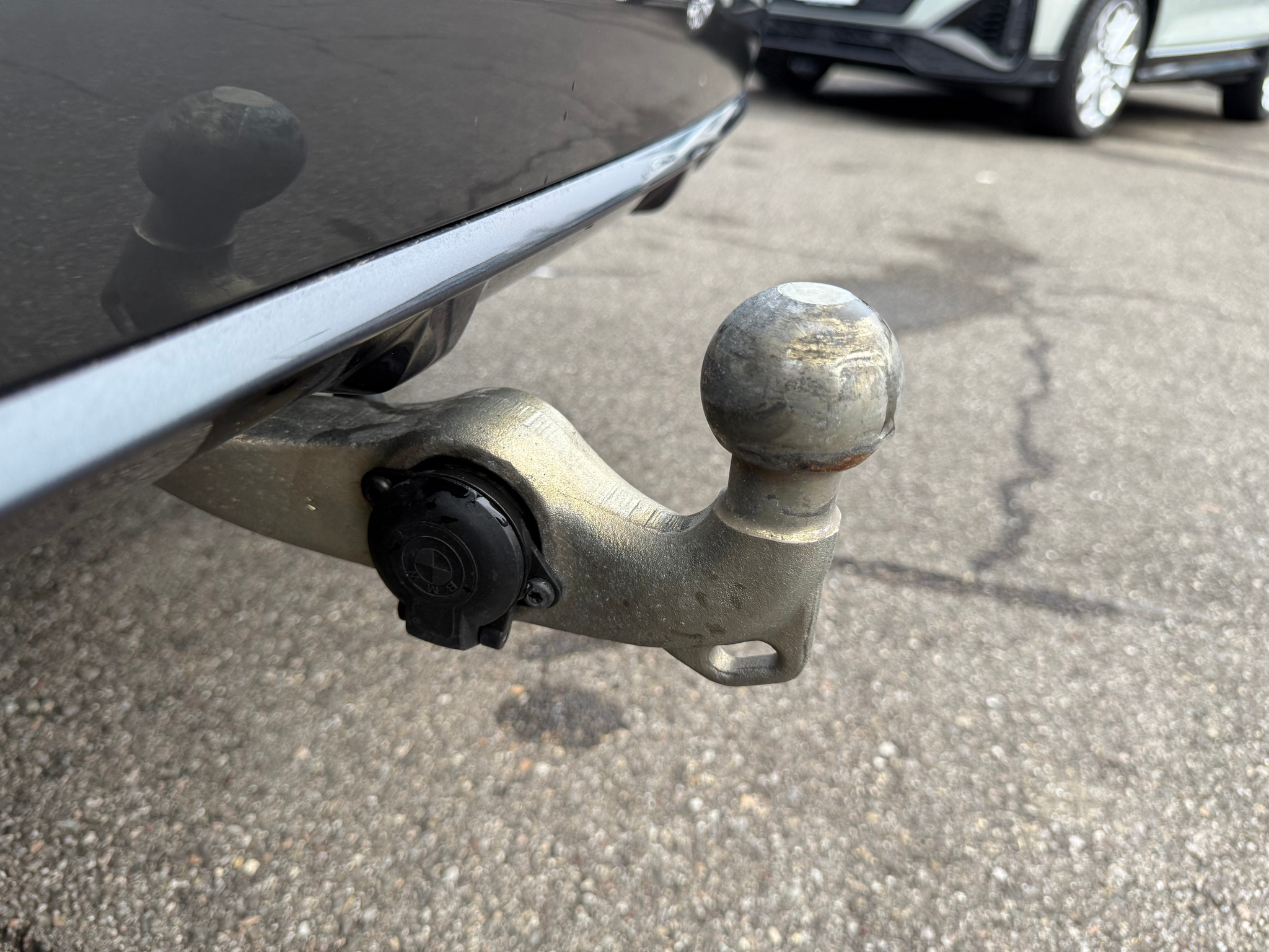 listing desktop thumbnail image 12