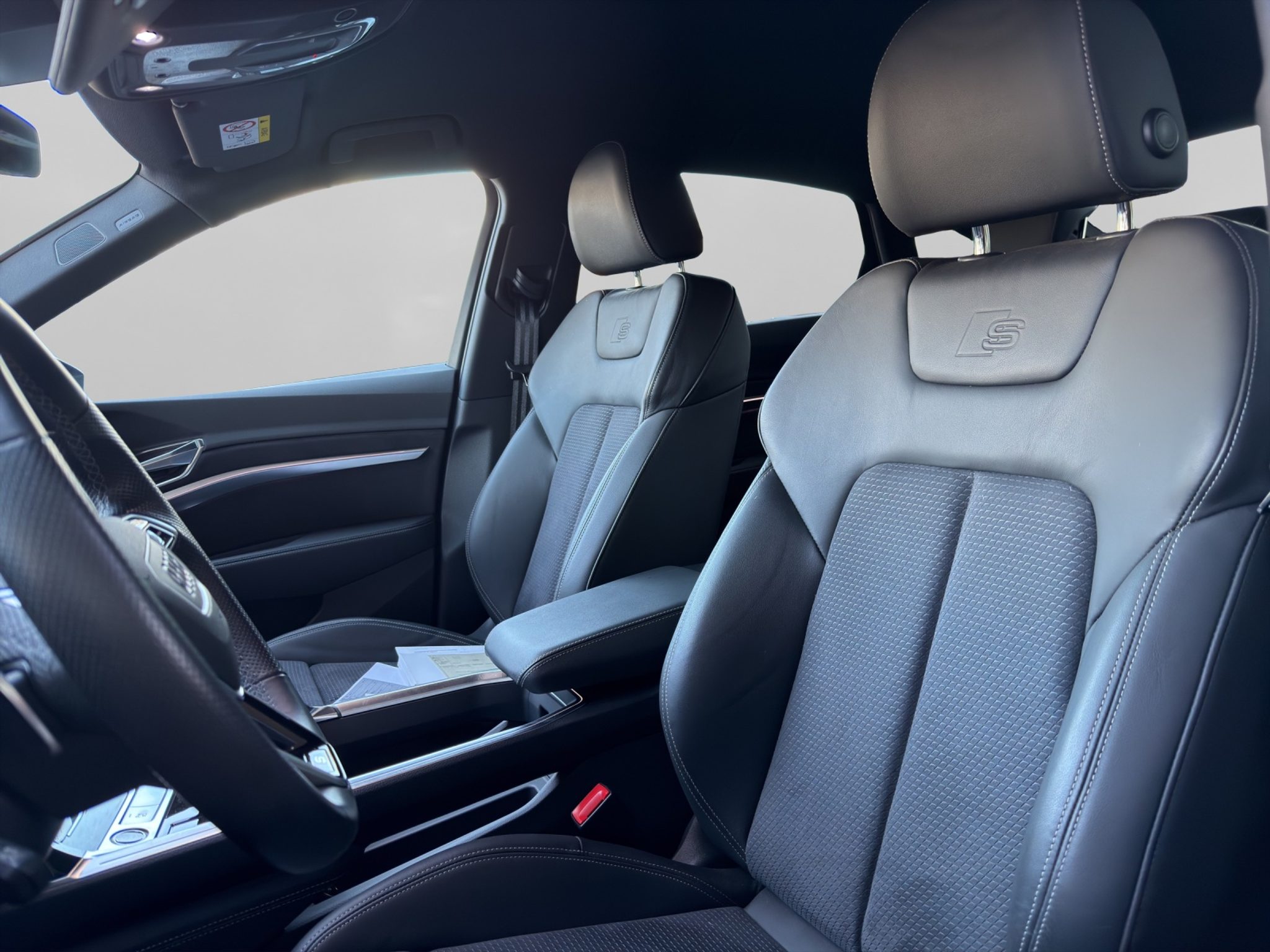 listing desktop thumbnail image 6