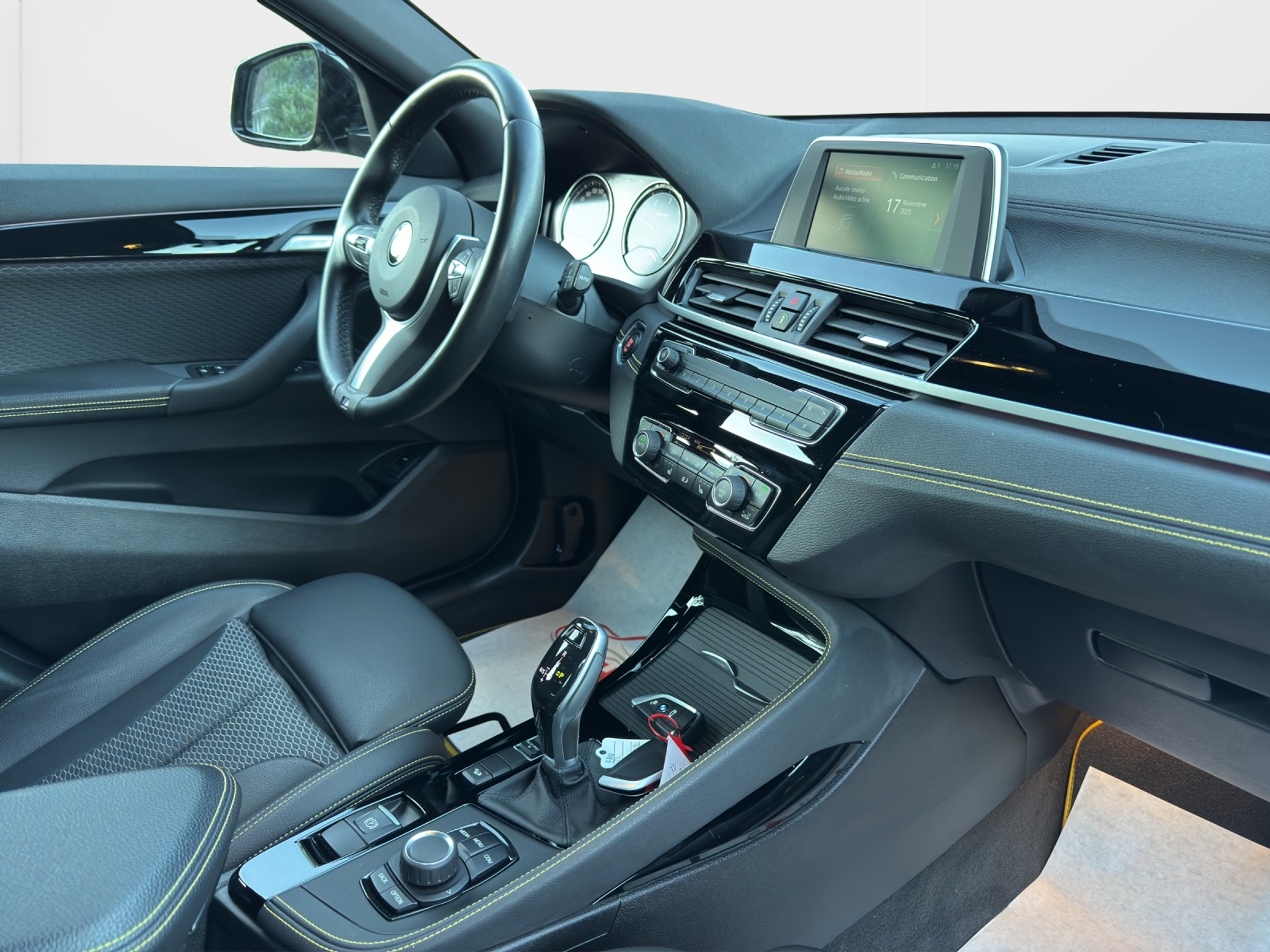 listing desktop thumbnail image 12