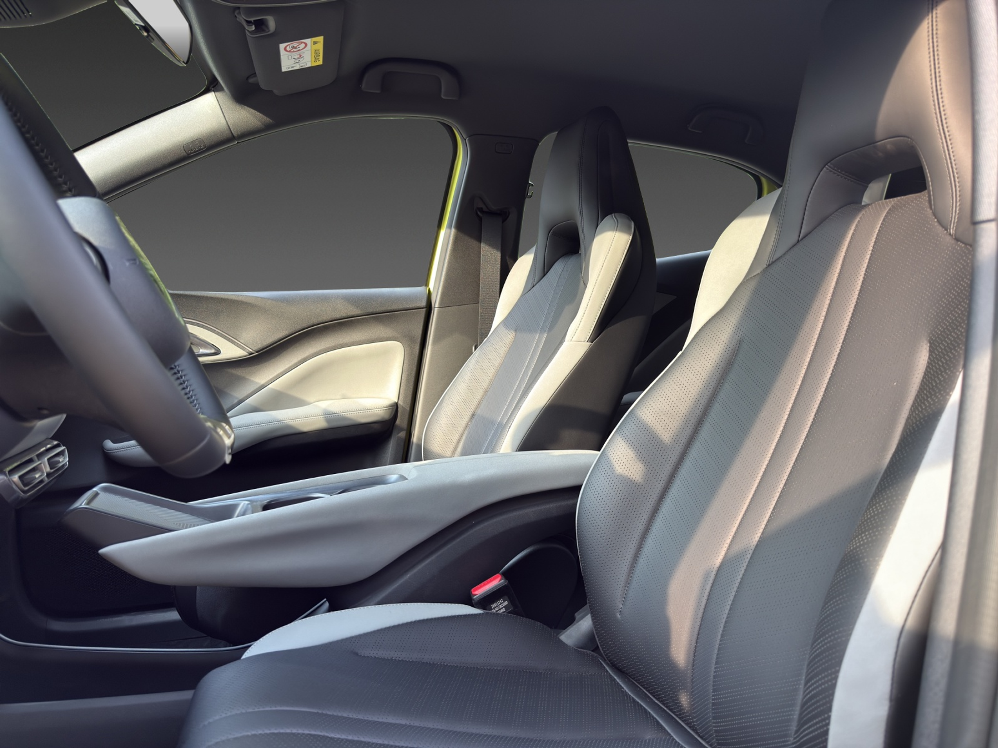 listing desktop thumbnail image 9