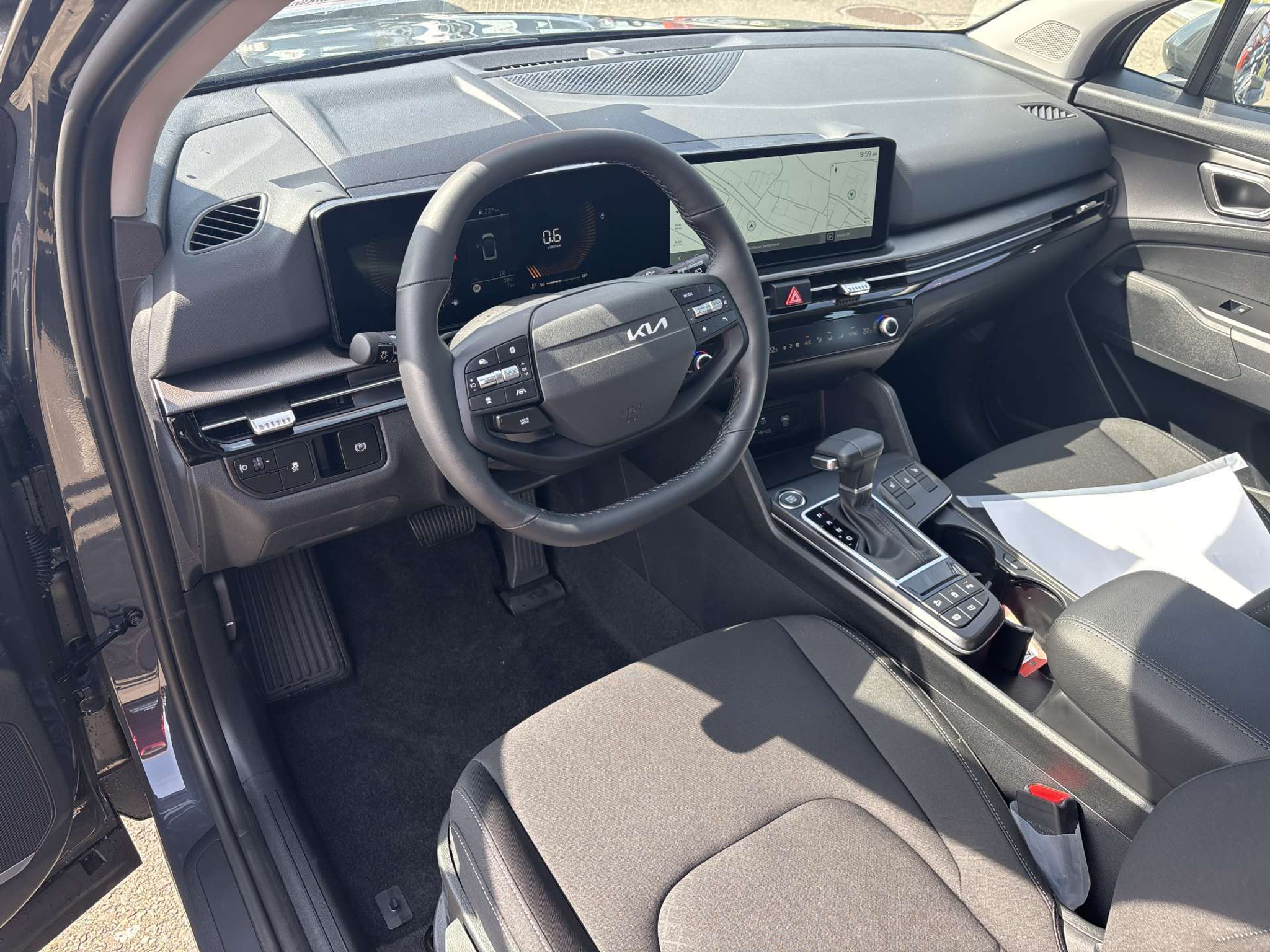 listing desktop thumbnail image 5