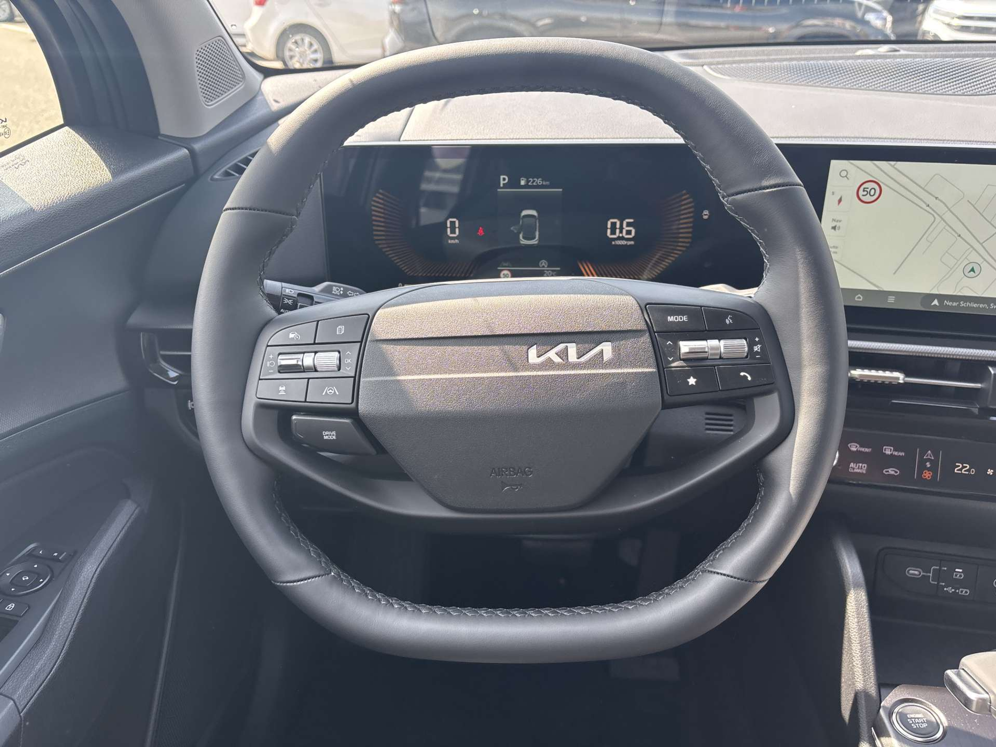 listing desktop thumbnail image 15