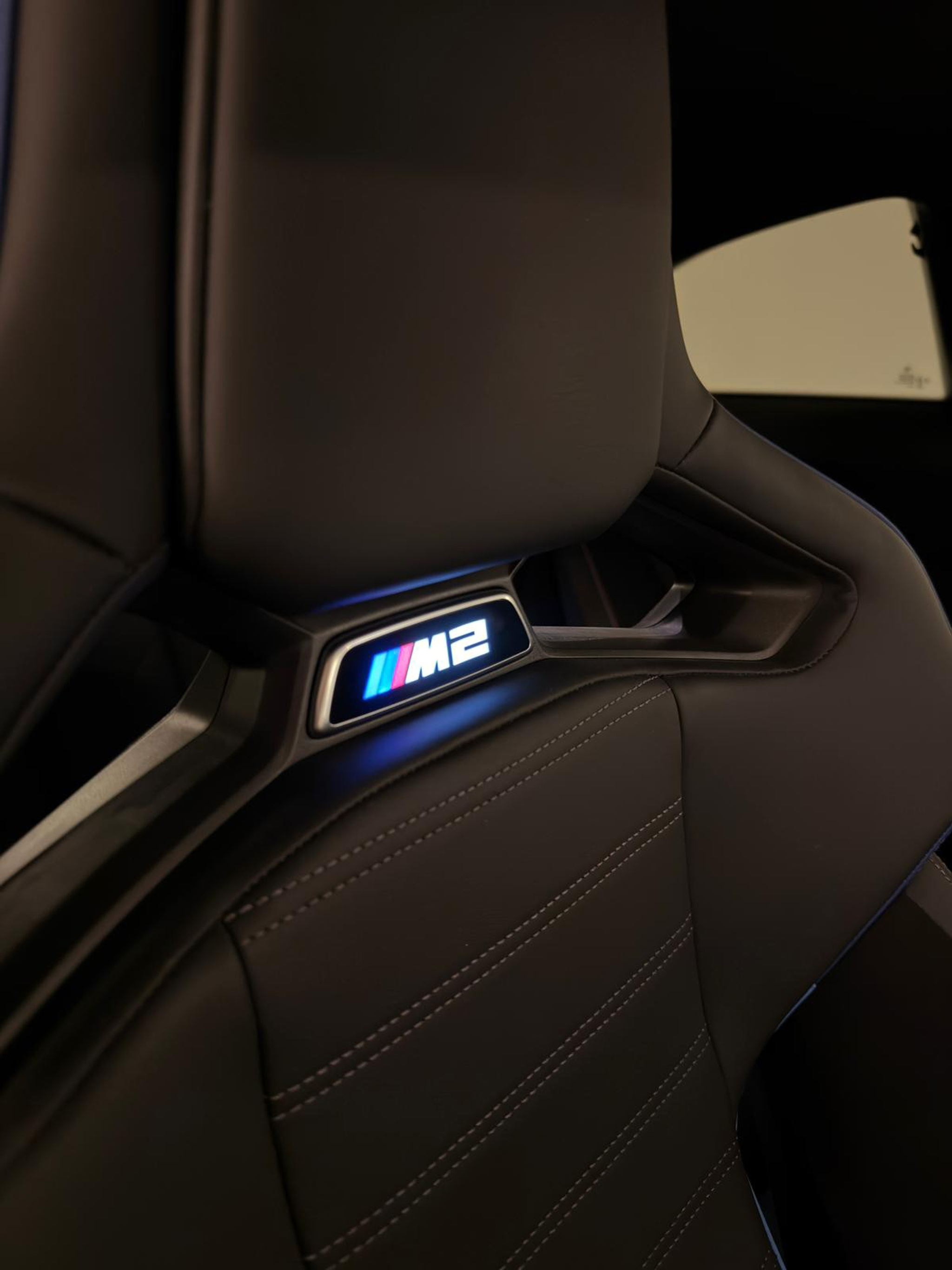 listing desktop thumbnail image 9