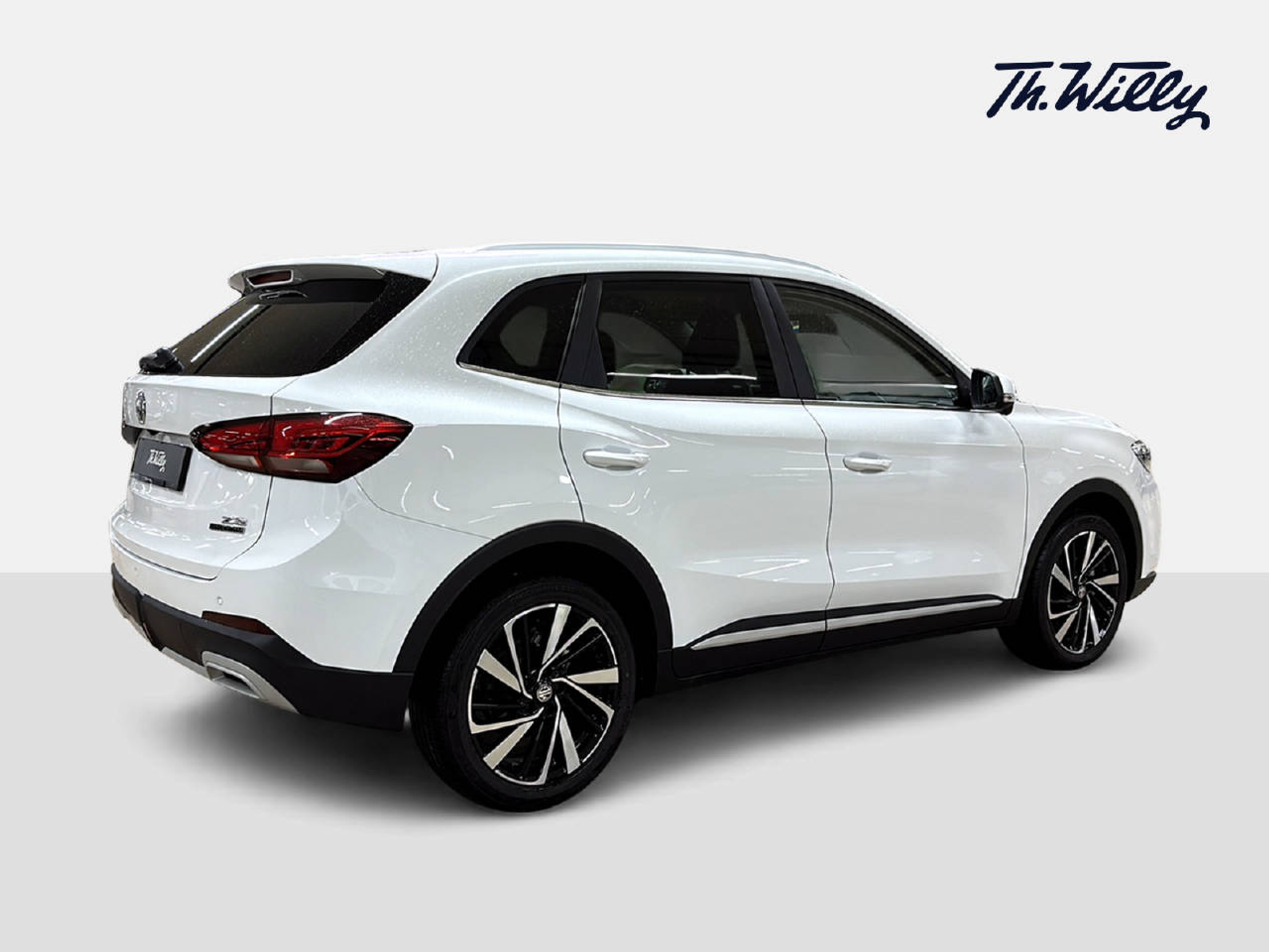 listing desktop thumbnail image 4