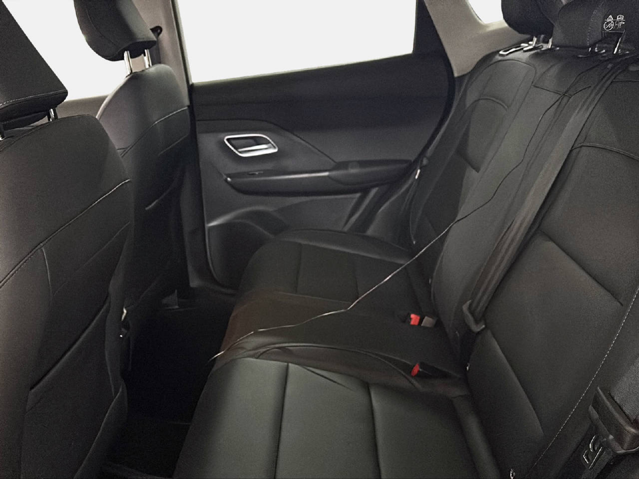 listing desktop thumbnail image 10