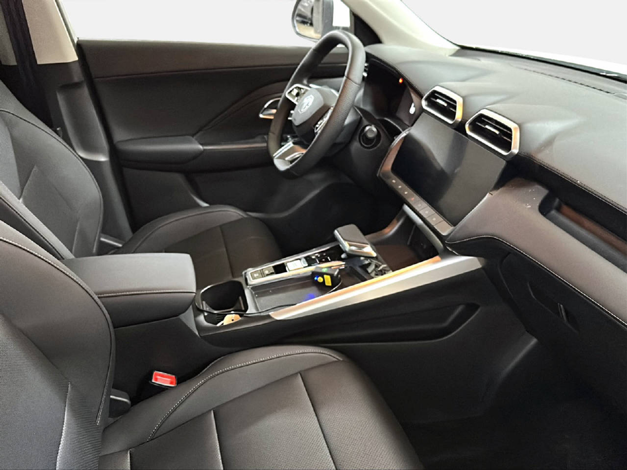 listing desktop thumbnail image 12