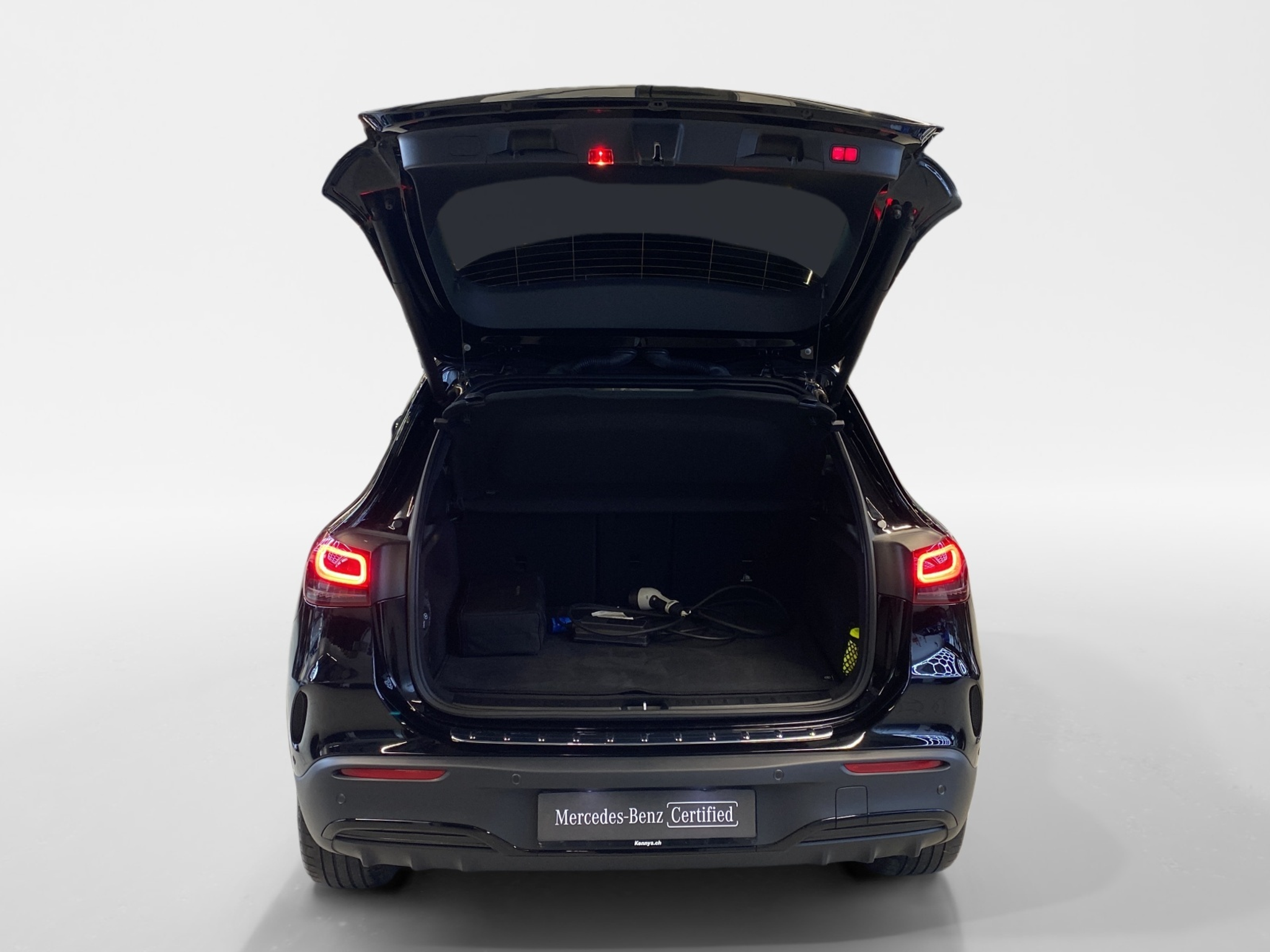 listing desktop thumbnail image 4